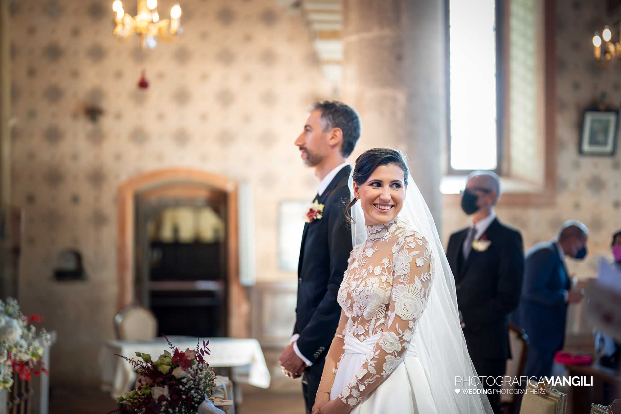 027 fotografo matrimonio wedding reportage sorriso sposa cerimonia religiosa chiesa varese 027 fotografo matrimonio wedding reportage sorriso sposa cerimonia religiosa chiesa varese