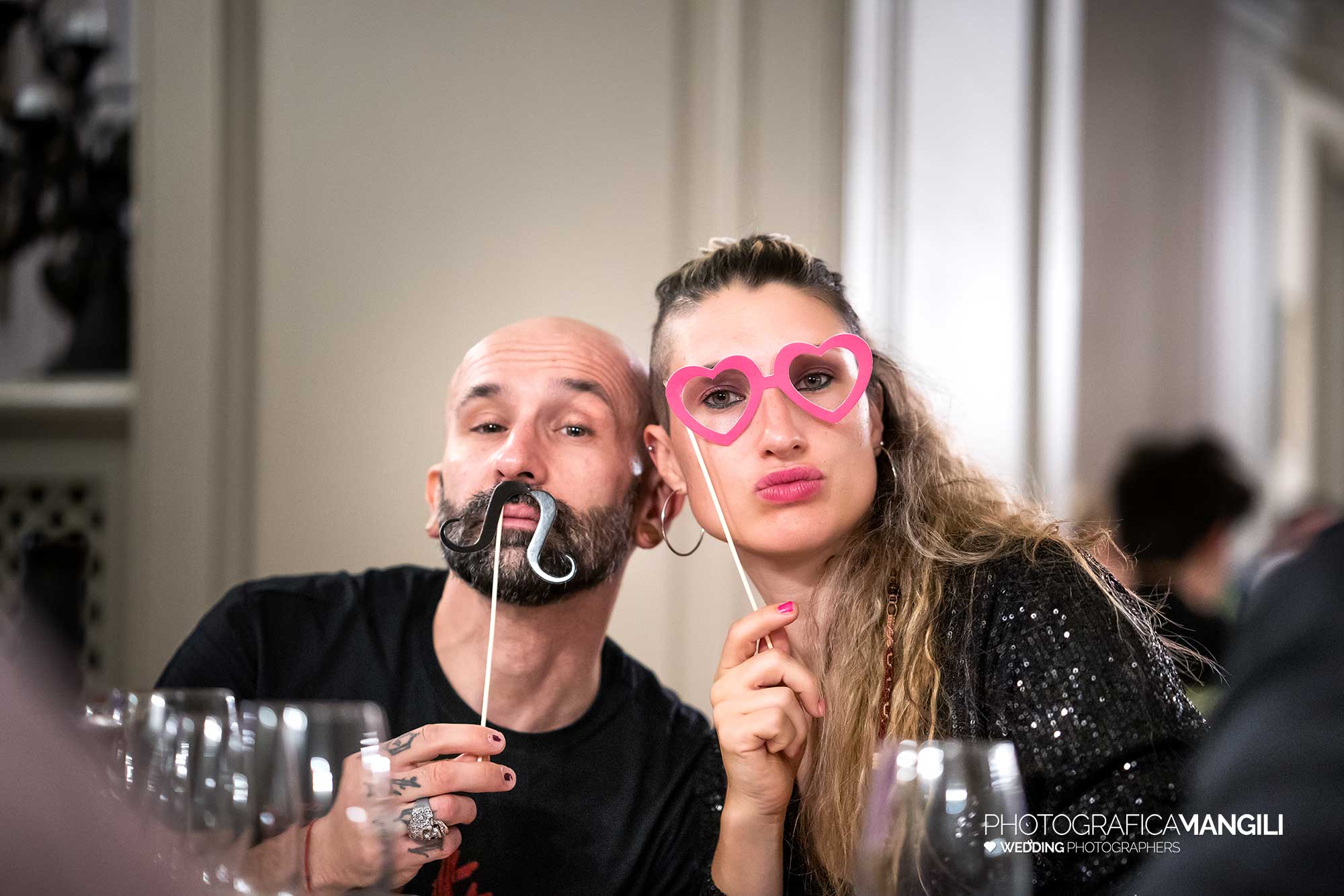 031 fotografo matrimonio wedding reportage sposi cena amici villa acquaroli carvico bergamo 031 fotografo matrimonio wedding reportage sposi cena amici villa acquaroli carvico bergamo