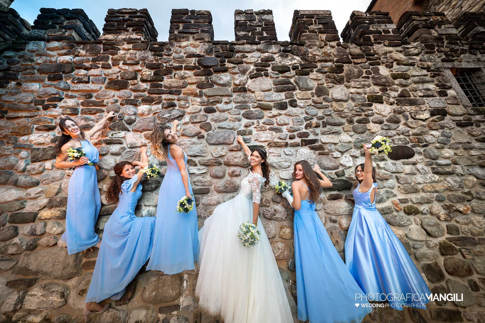 032 fotografo matrimonio reportage wedding damigelle sposa castello rossino calolziocorte lecco lago como 032 fotografo matrimonio reportage wedding damigelle sposa castello rossino calolziocorte lecco lago como