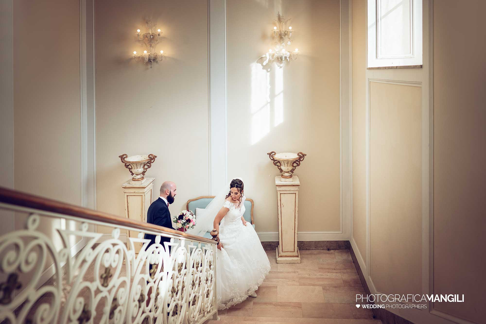 032 fotografo matrimonio wedding reportage sposi scala villa acquaroli carvico bergamo 032 fotografo matrimonio wedding reportage sposi scala villa acquaroli carvico bergamo