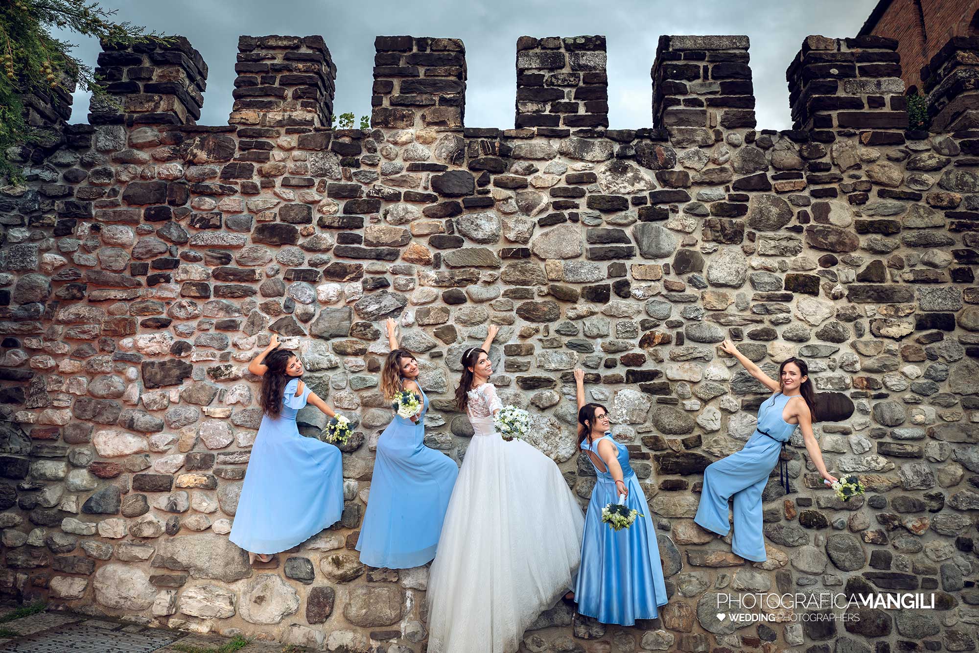 034 fotografo matrimonio reportage wedding damigelle damigelle sposa arrampicata climbing castello rossino calolziocorte lecco lago como 034 fotografo matrimonio reportage wedding damigelle damigelle sposa arrampicata climbing castello rossino calolziocorte lecco lago como
