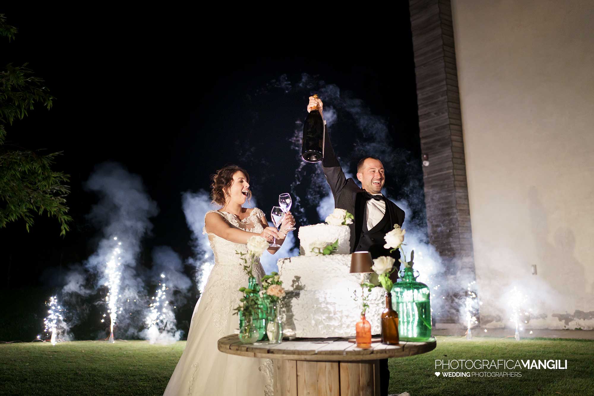 046 foto matrimonio reportage wedding sposi taglio torta bersi serlini provaglio iseo brescia 046 foto matrimonio reportage wedding sposi taglio torta bersi serlini provaglio iseo brescia