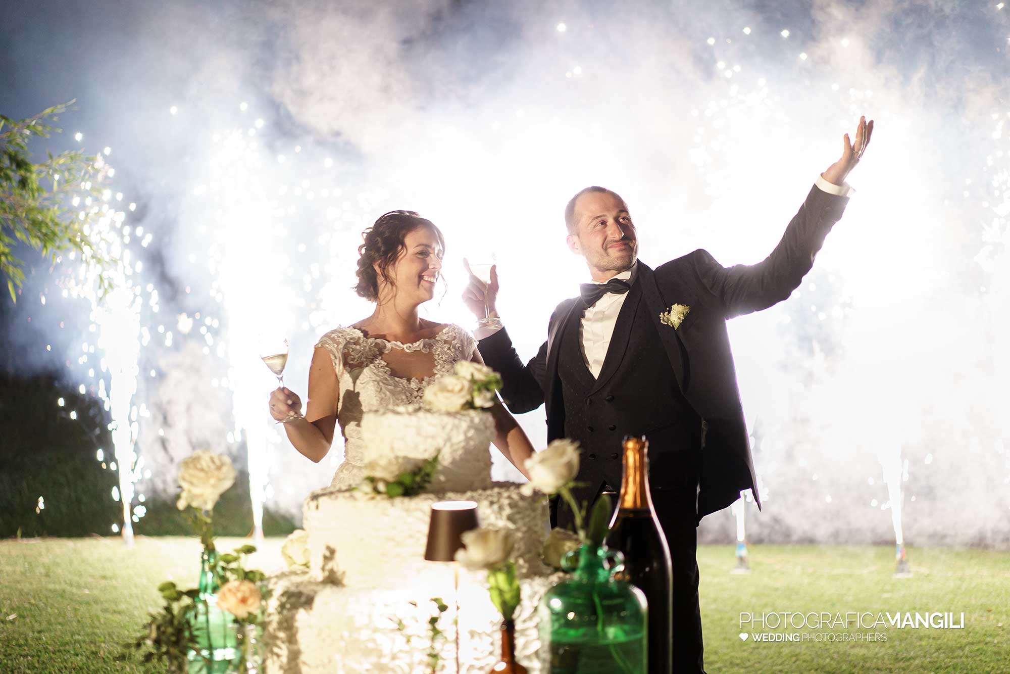 047 foto matrimonio reportage wedding sposi taglio torta bersi serlini provaglio iseo brescia 047 foto matrimonio reportage wedding sposi taglio torta bersi serlini provaglio iseo brescia