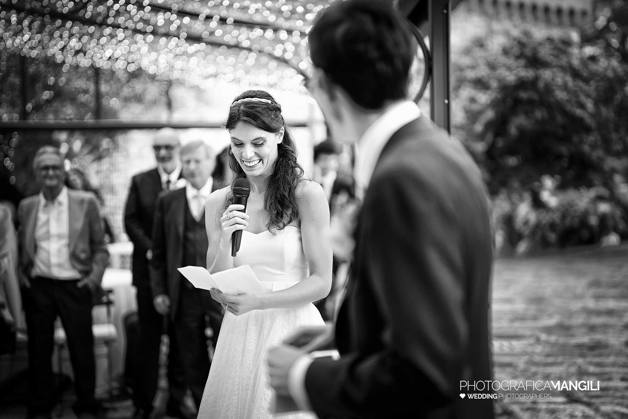 047 fotografo matrimonio reportage wedding sposi festa amici castello rossino calolziocorte lecco lago como 047 fotografo matrimonio reportage wedding sposi festa amici castello rossino calolziocorte lecco lago como