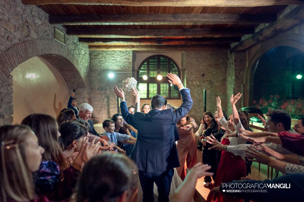 050 fotografo matrimonio reportage wedding sposi festa balli amici musica villa martinelli mapello bergamo