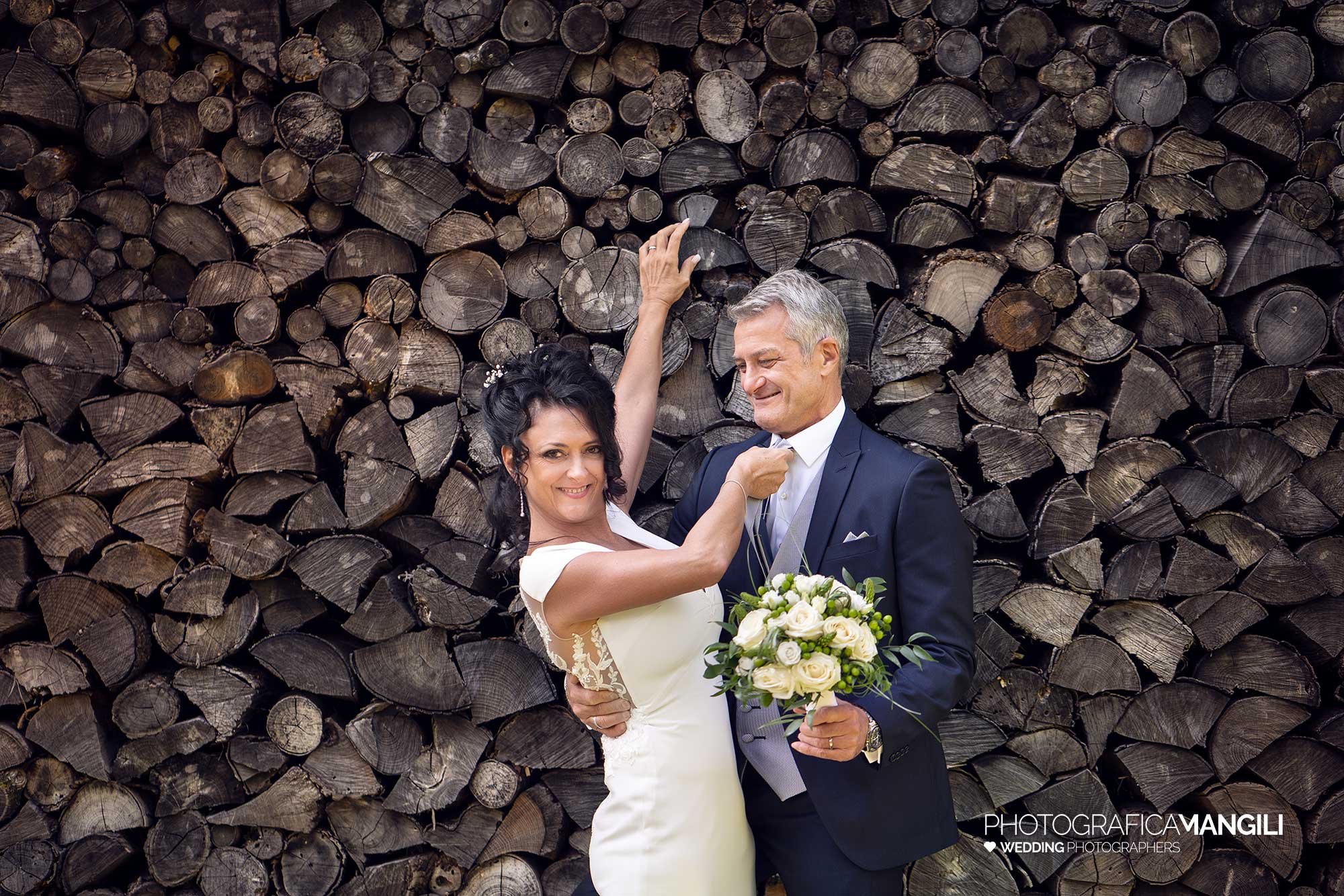 28 fotografo matrimonio reportage wedding ritratto sposi legnaia castello rossino calolziocorte lecco lago como 28 fotografo matrimonio reportage wedding ritratto sposi legnaia castello rossino calolziocorte lecco lago como