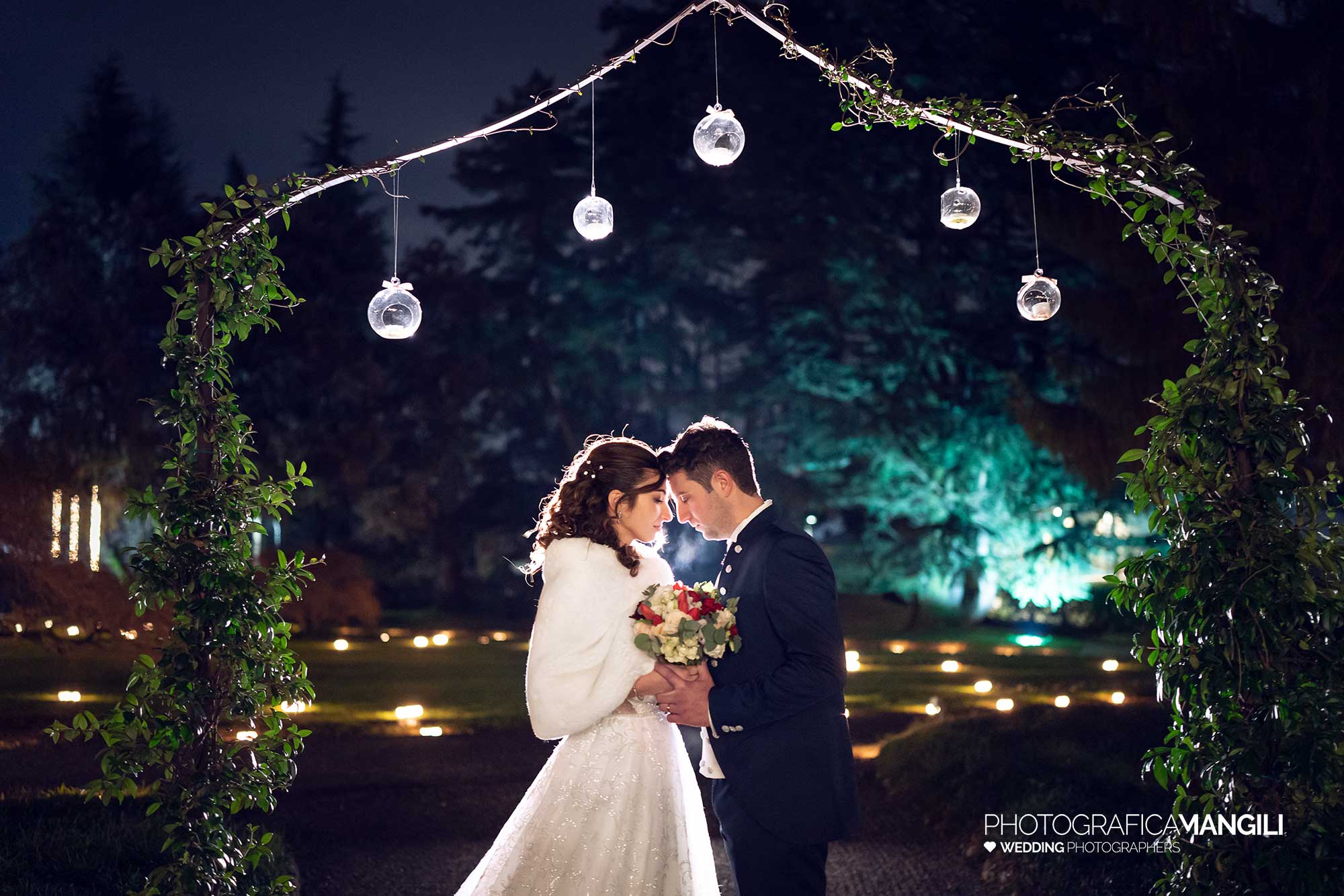 042 fotografo matrimonio wedding reportage ritratto sposi parco villa acquaroli carvico bergamo 042 fotografo matrimonio wedding reportage ritratto sposi parco villa acquaroli carvico bergamo