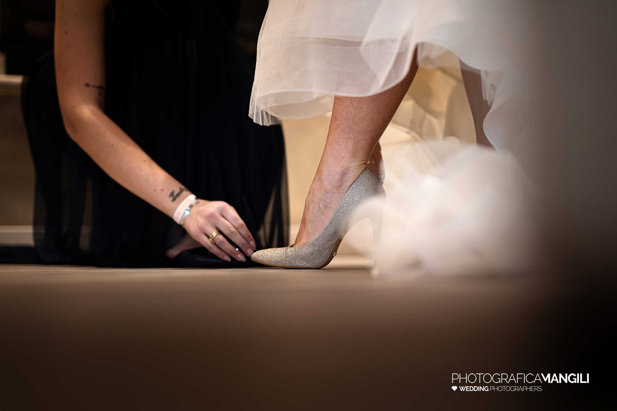 020 servizio fotografico matrimonio wedding reportage scarpe sposa brescia arianna riccardo 020 servizio fotografico matrimonio wedding reportage scarpe sposa brescia arianna riccardo