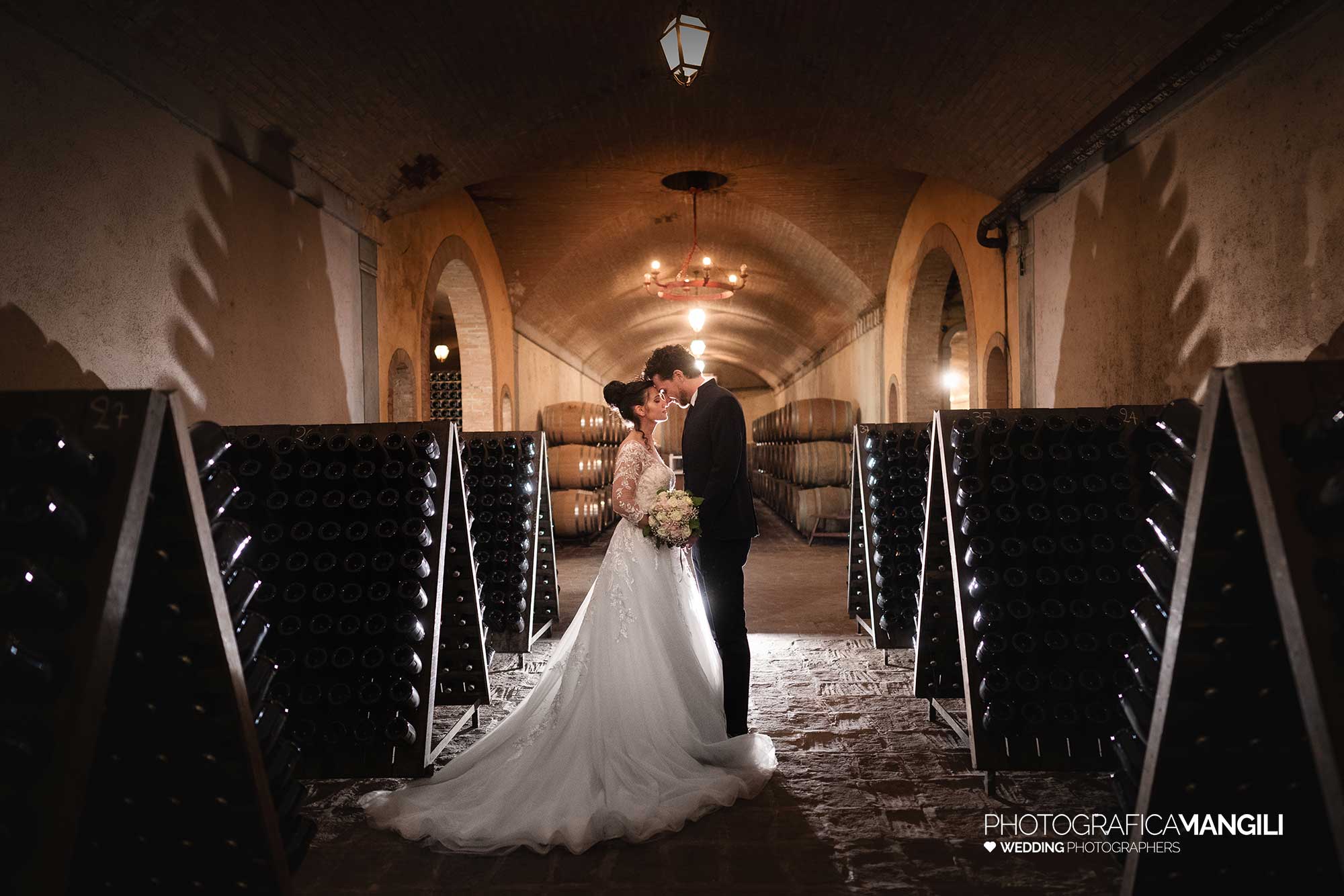 062 fotografo matrimonio wedding reportage ritratto sposi cantina villa baiana franciacorta brescia arianna riccardo 062 fotografo matrimonio wedding reportage ritratto sposi cantina villa baiana franciacorta brescia arianna riccardo