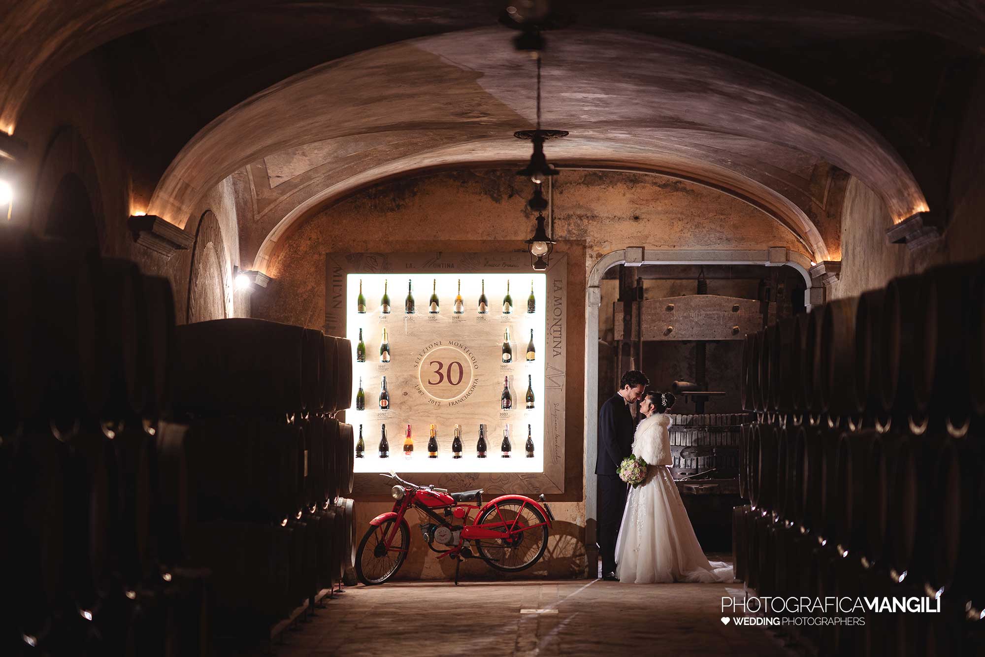 073 immagini matrimonio wedding reportage ritratto sposi cantine villa baiana franciacorta brescia arianna riccardo 073 immagini matrimonio wedding reportage ritratto sposi cantine villa baiana franciacorta brescia arianna riccardo