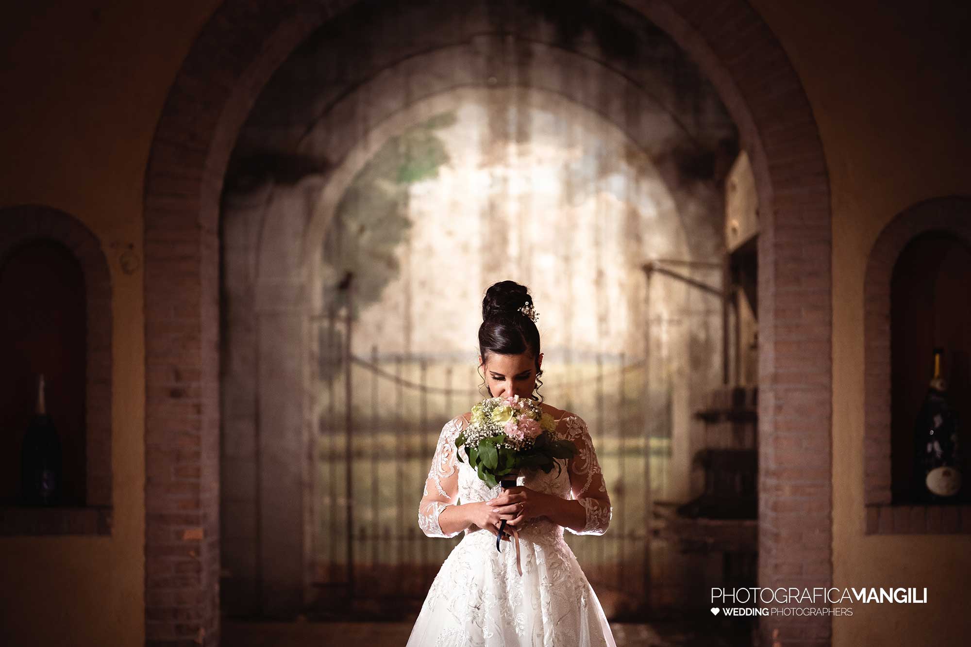 077 fotografo matrimonio wedding reportage ritratto sposi cantine villa baiana franciacorta brescia arianna riccardo 077 fotografo matrimonio wedding reportage ritratto sposi cantine villa baiana franciacorta brescia arianna riccardo