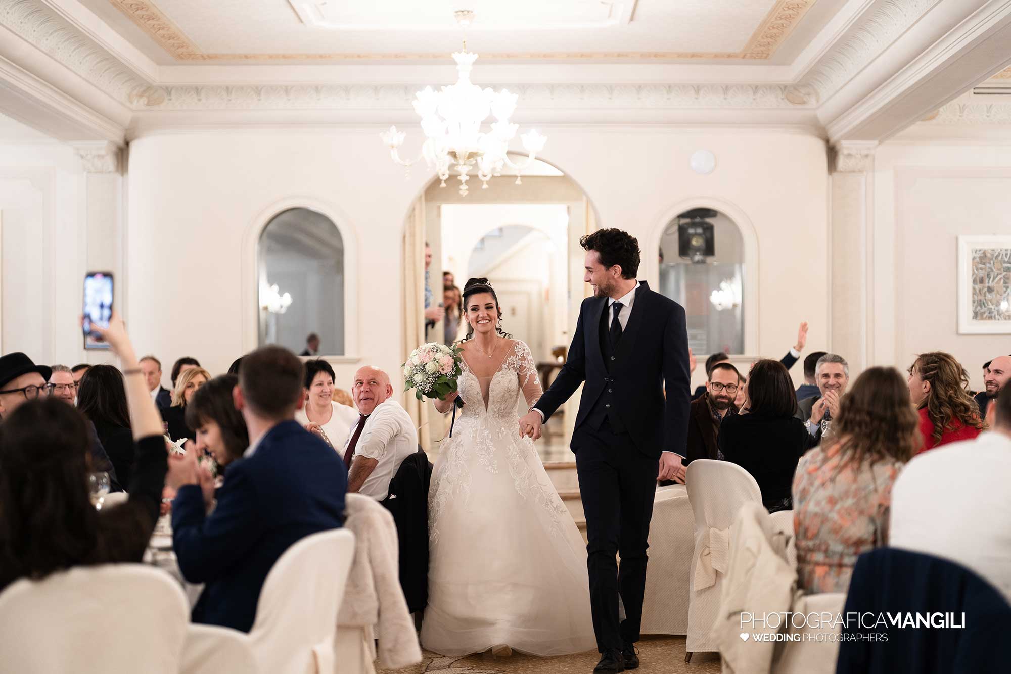 079 immagini matrimonio wedding reportage ingresso sposi villa baiana franciacorta brescia arianna riccardo 079 immagini matrimonio wedding reportage ingresso sposi villa baiana franciacorta brescia arianna riccardo