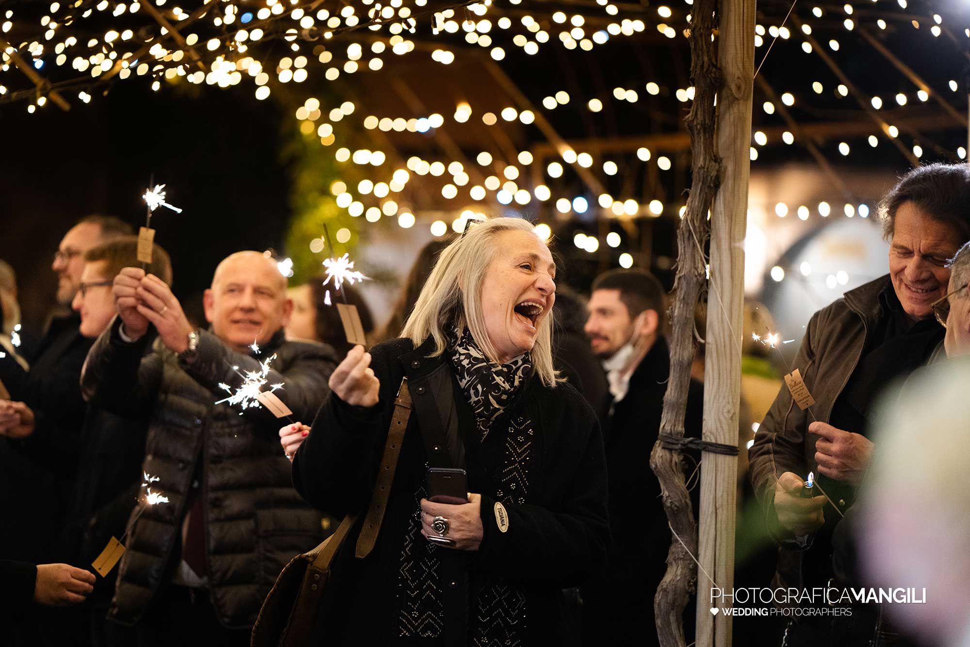 088 servizio fotografico matrimonio wedding reportage taglio torta luci villa baiana franciacorta brescia arianna riccardo 088 servizio fotografico matrimonio wedding reportage taglio torta luci villa baiana franciacorta brescia arianna riccardo