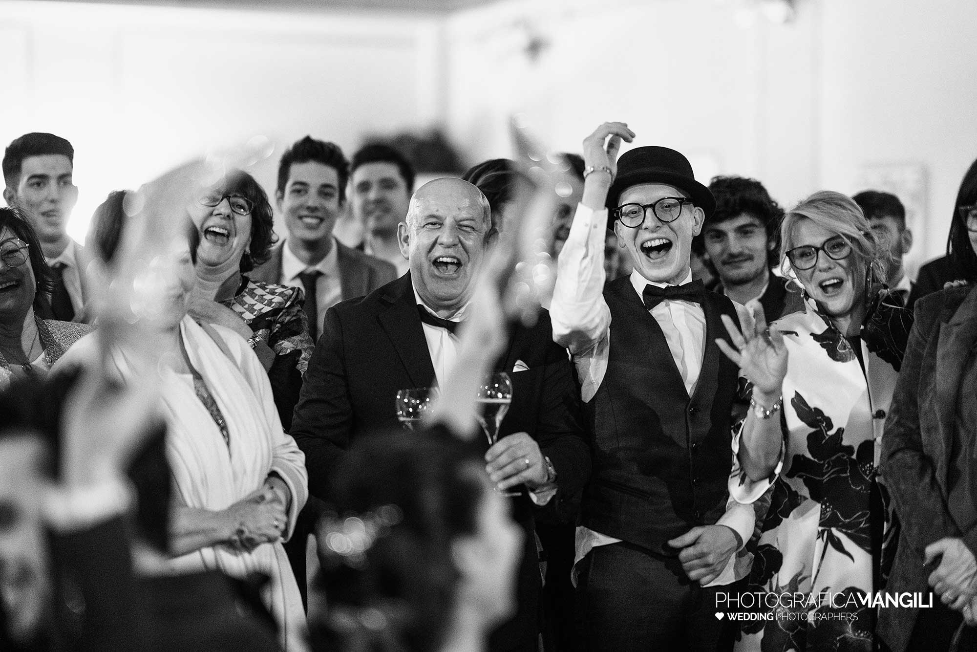 102 servizio fotografico matrimonio wedding reportage festa balli amici sposi villa baiana franciacorta brescia arianna riccardo 102 servizio fotografico matrimonio wedding reportage festa balli amici sposi villa baiana franciacorta brescia arianna riccardo