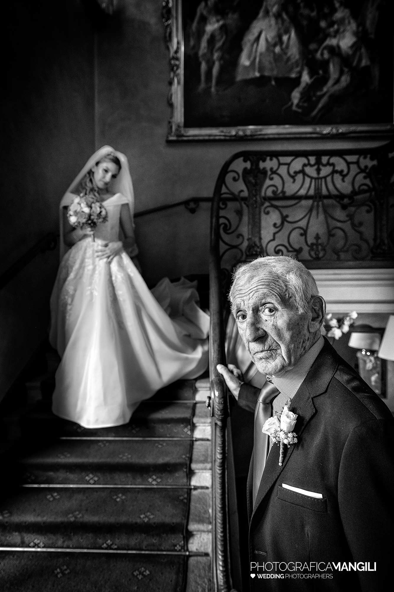 047 wedding photography beautiful bride stairs grandfather 1