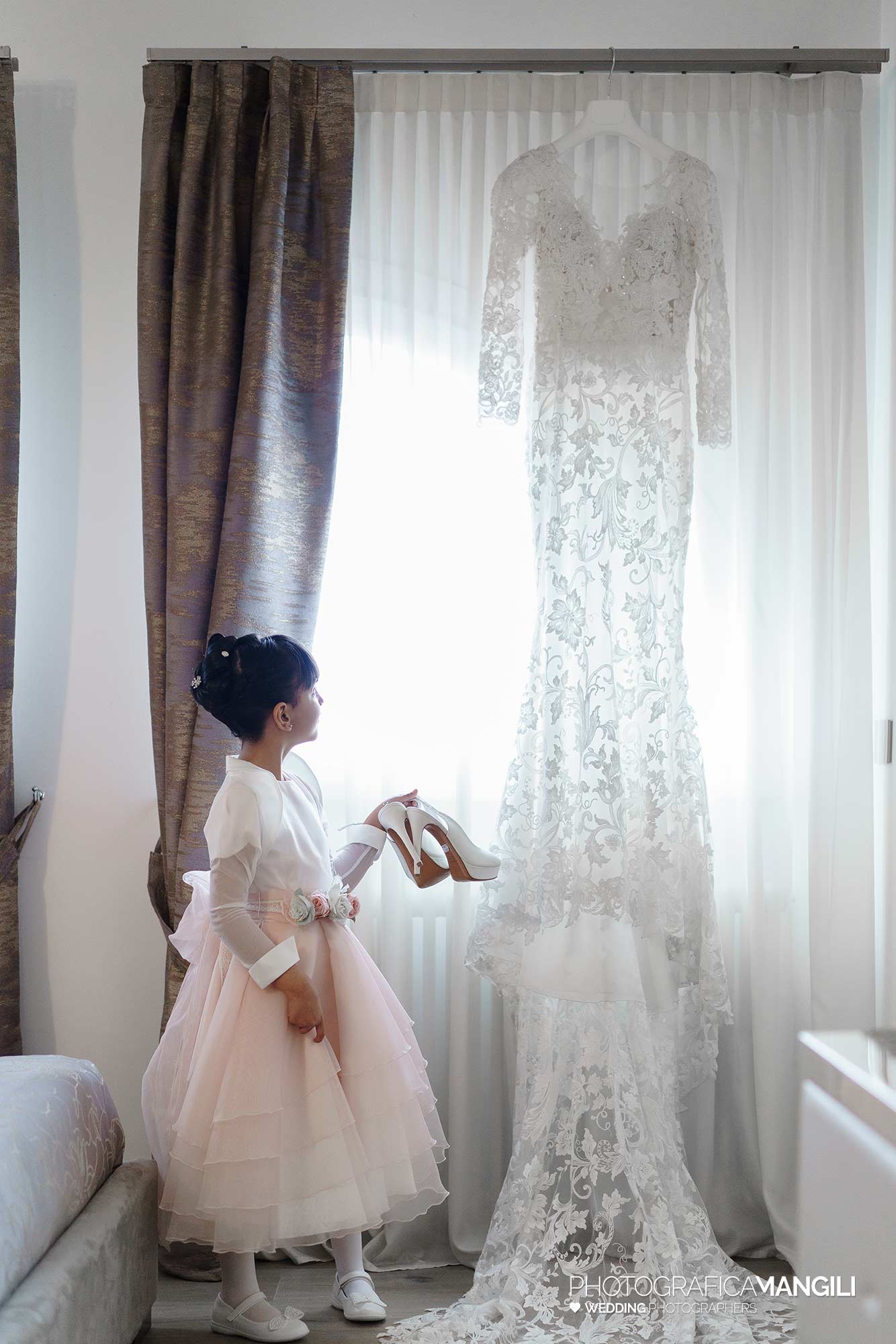 007 fotografo matrimonio wedding reportage abito sposa bambina cislago varese yvonne marco 007 fotografo matrimonio wedding reportage abito sposa bambina cislago varese yvonne marco