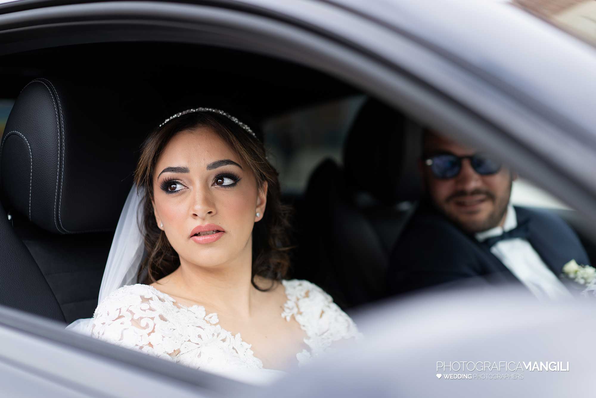 024 fotografo matrimonio wedding reportage arrivo sposa macchina cislago varese yvonne marco 024 fotografo matrimonio wedding reportage arrivo sposa macchina cislago varese yvonne marco