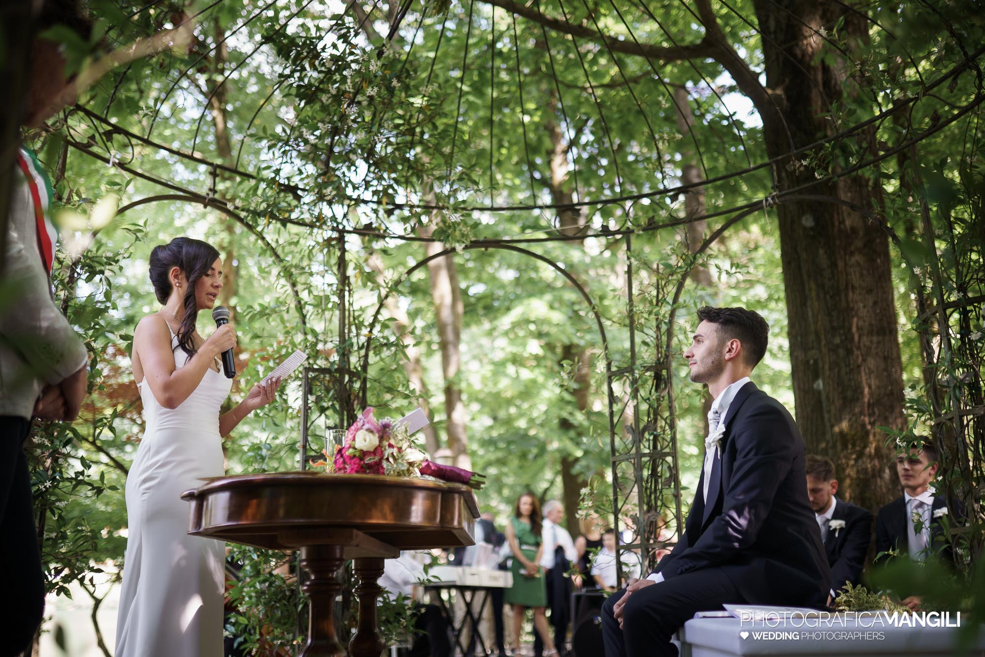 foto matrimonio castello di monasterolo bergamo chiara agostino 031