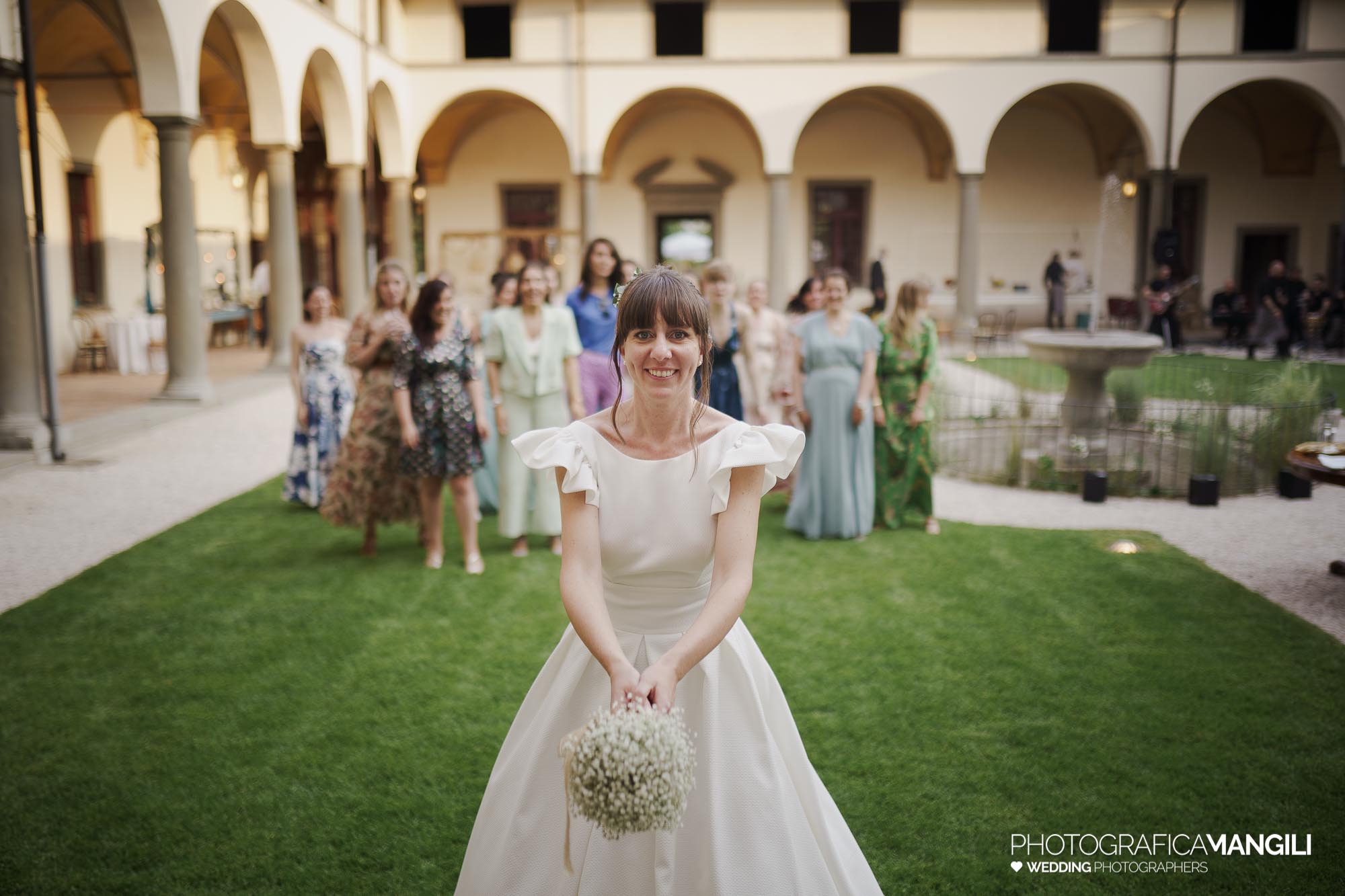 foto matrimonio portico del seminario bergamo elena daniel 072