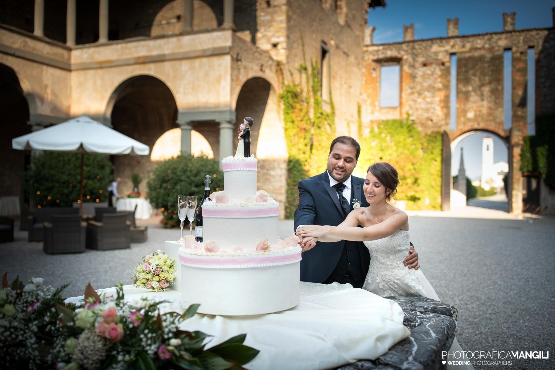 Castello di Cavernago Fotografo Matrimonio Bergamo 048 Castello di Cavernago