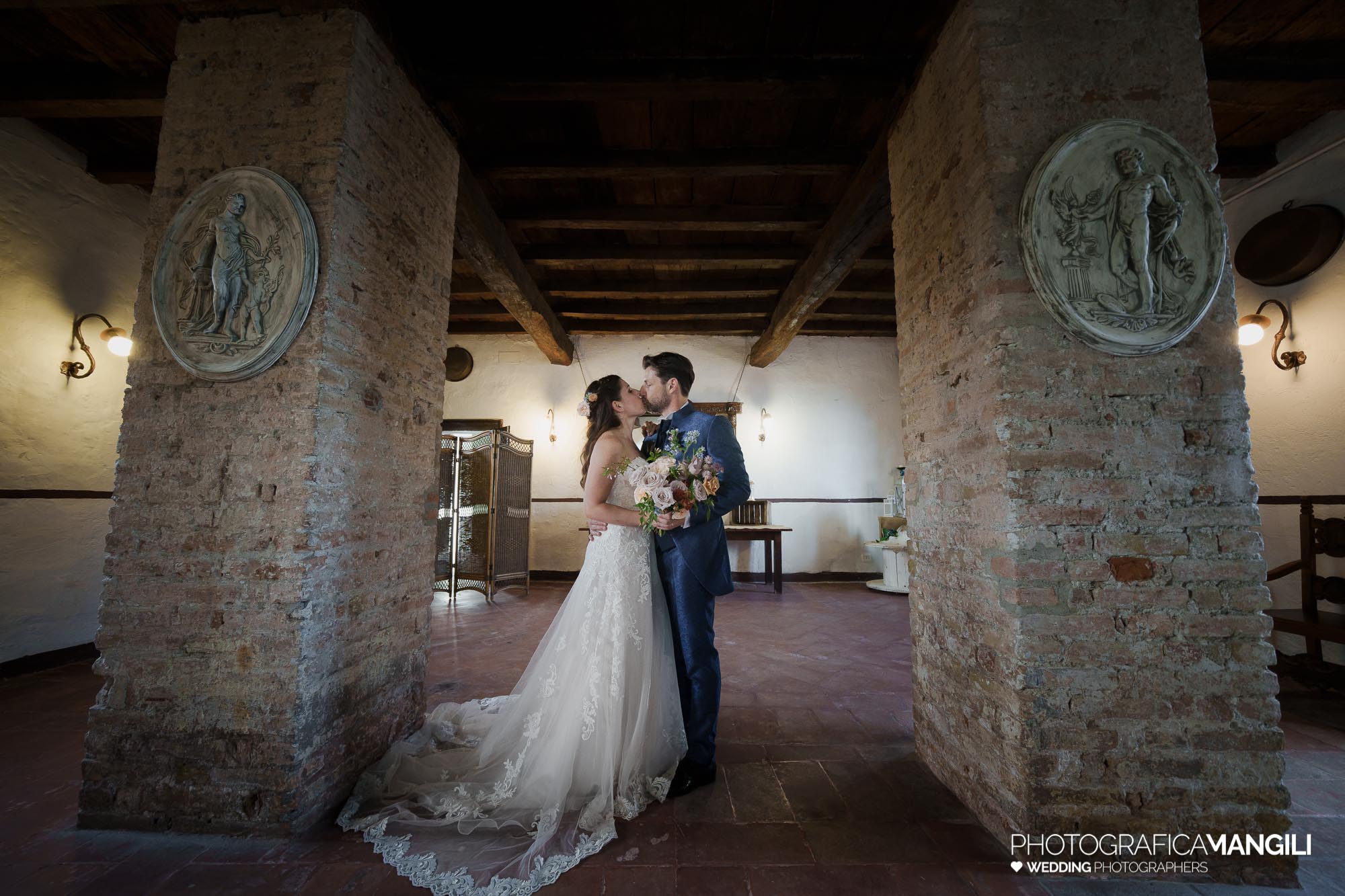 foto matrimonio castello di cornegliano bertario truccazzano milano sara simone 051