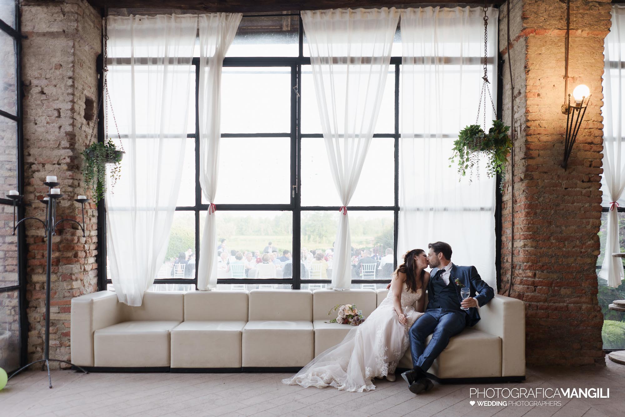 foto matrimonio castello di cornegliano bertario truccazzano milano sara simone 062