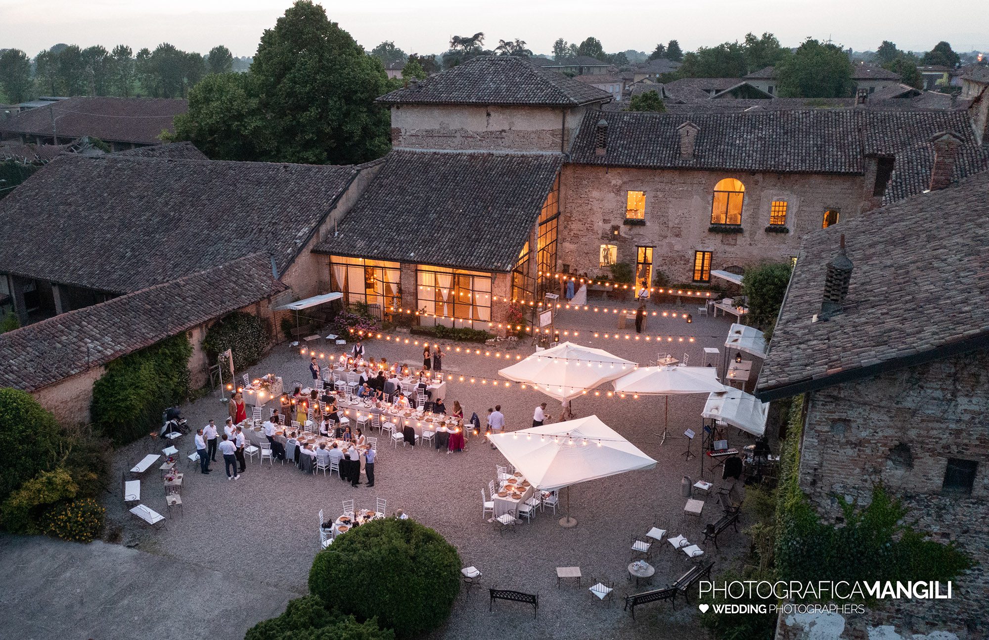 foto matrimonio castello di cornegliano bertario truccazzano milano sara simone 065b