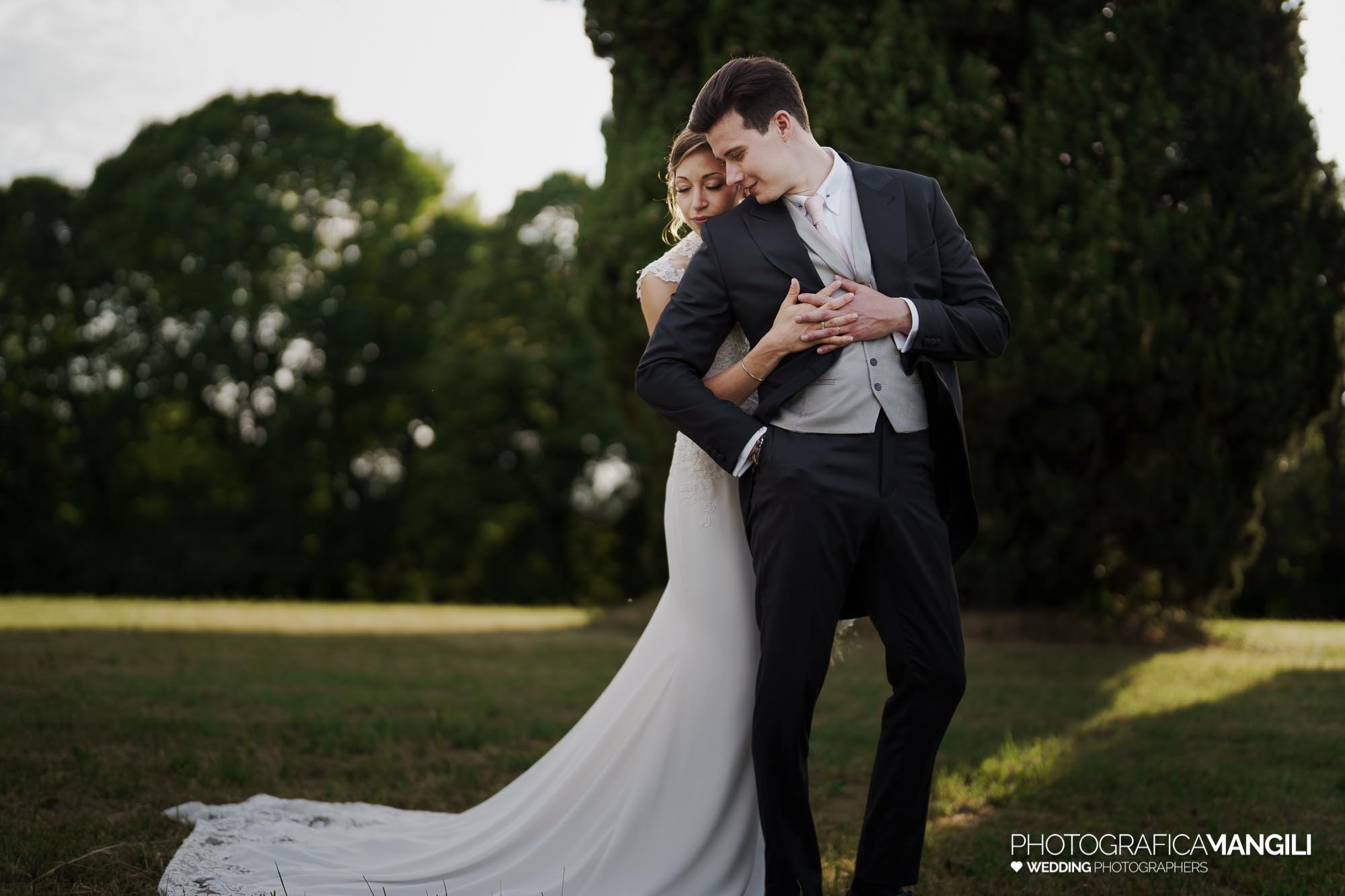 fotografo matrimonio villa subaglio ritratto sposi federica riccardo 053