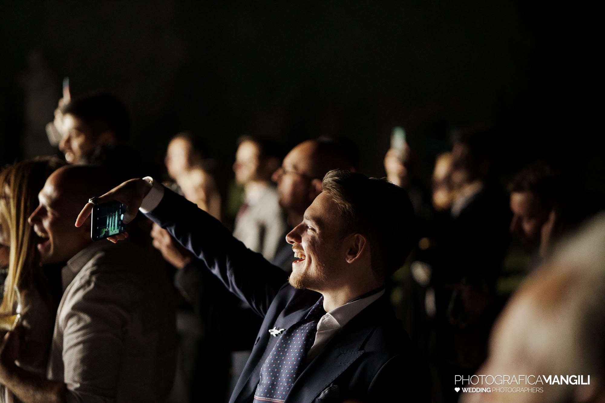 fotografo matrimonio villa subaglio taglio torta federica riccardo 076