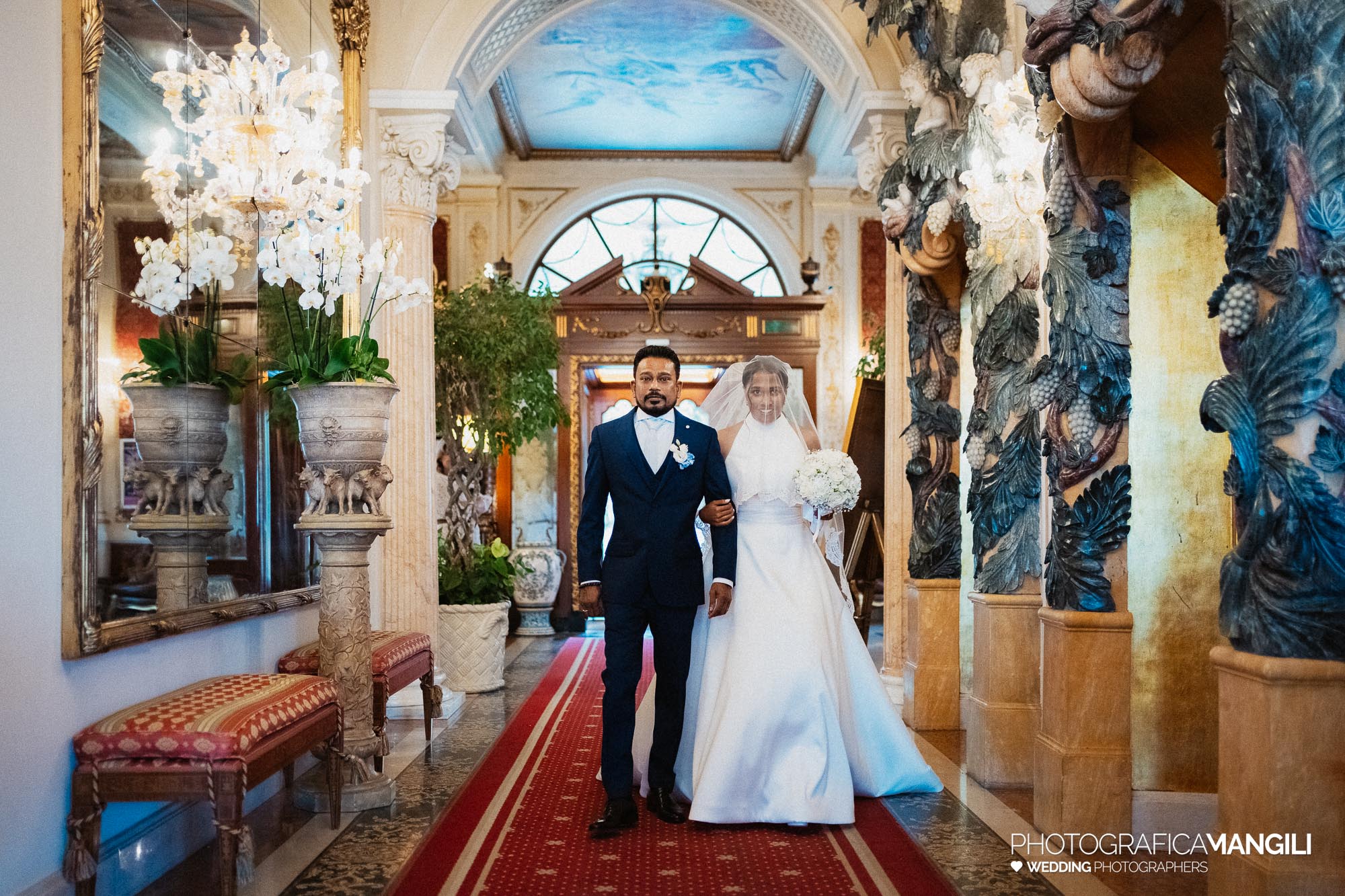 wedding photo grand hotel des iles borromees lake maggiore italy amanda davide 065