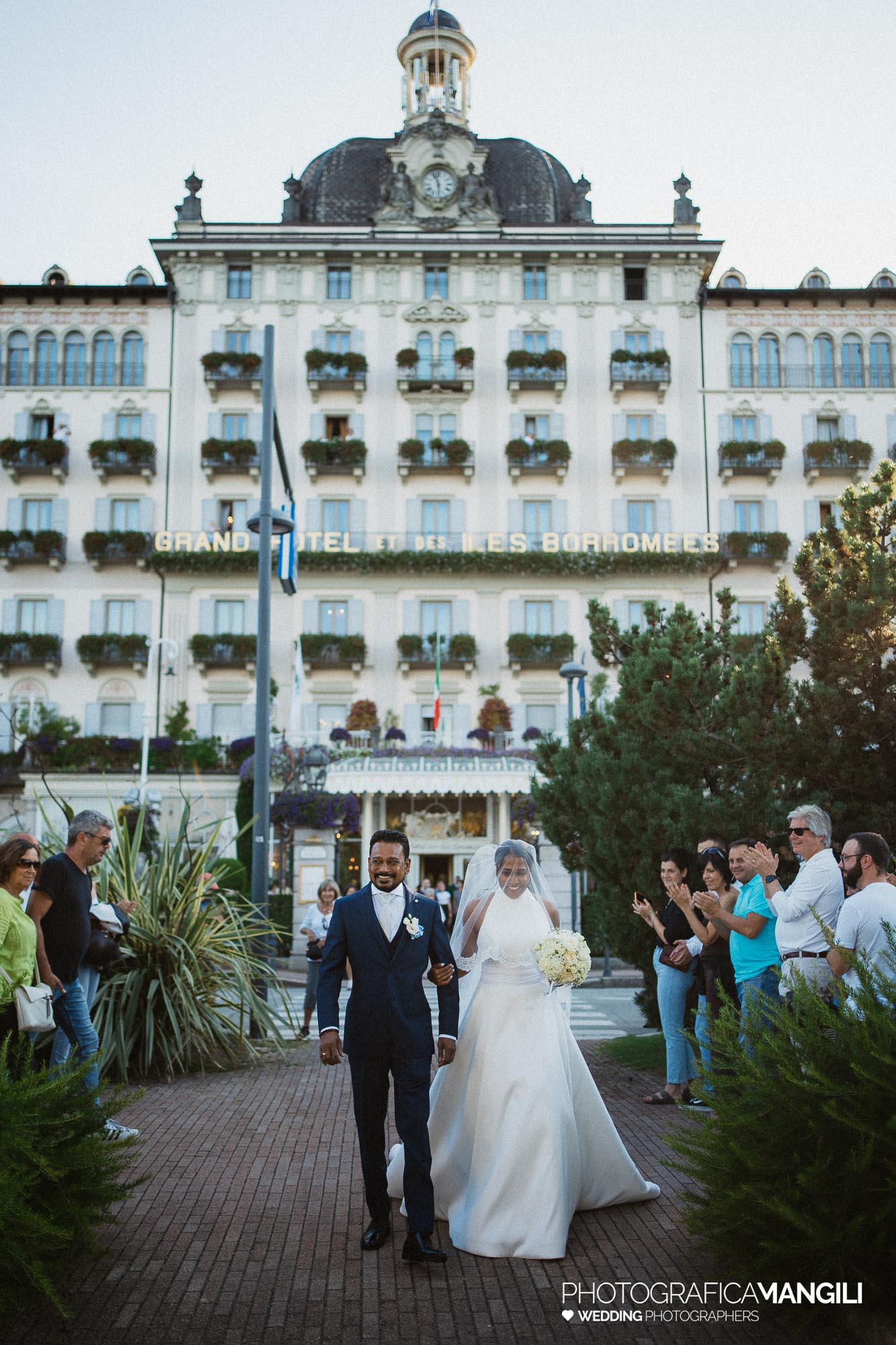wedding photo grand hotel des iles borromees lake maggiore italy amanda davide 068