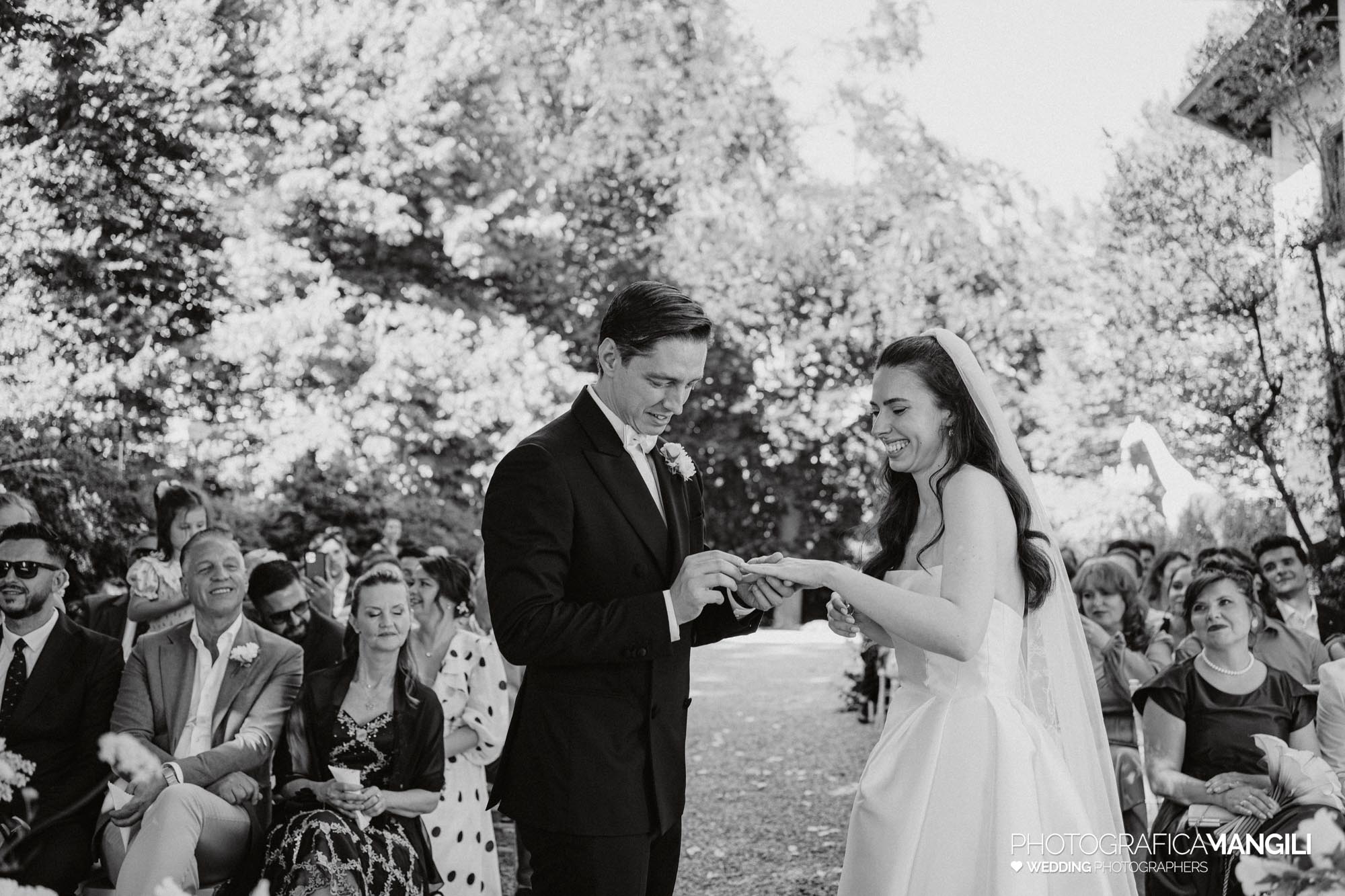 wedding photo villa esengrini montalbano varese lorena sebastian 043 wedding photo villa esengrini montalbano varese lorena sebastian 043