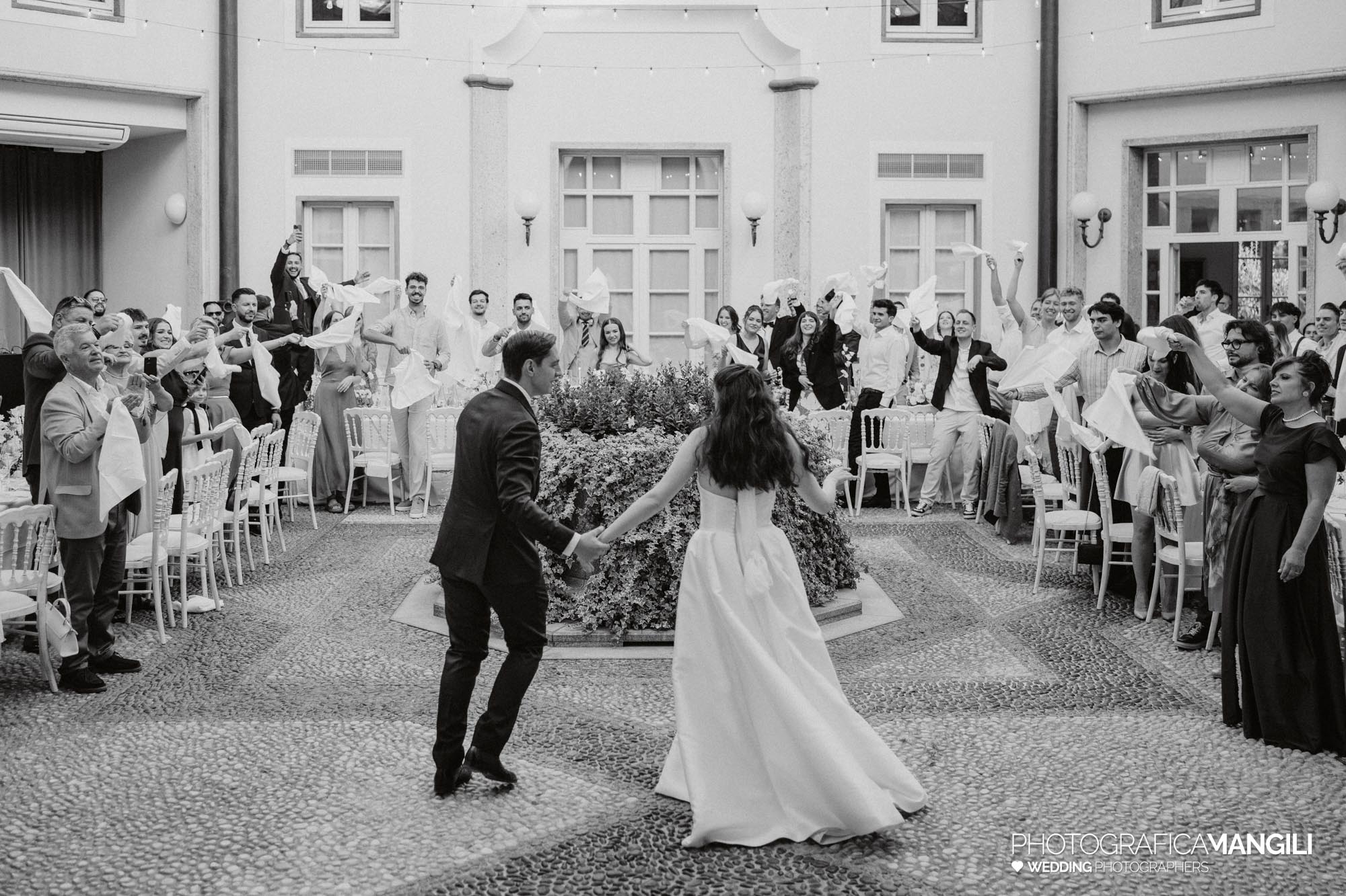 wedding photo villa esengrini montalbano varese lorena sebastian 070 wedding photo villa esengrini montalbano varese lorena sebastian 070