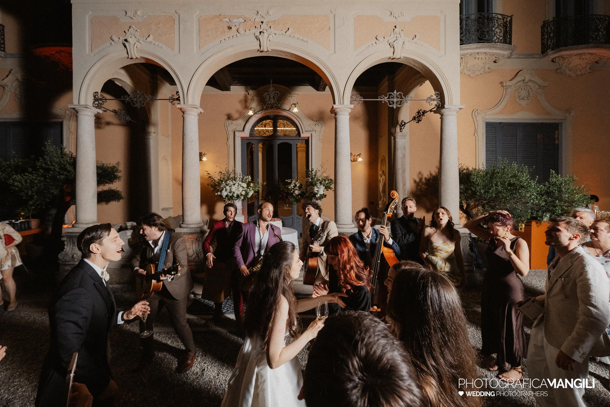 wedding photo villa esengrini montalbano varese lorena sebastian 089 wedding photo villa esengrini montalbano varese lorena sebastian 089