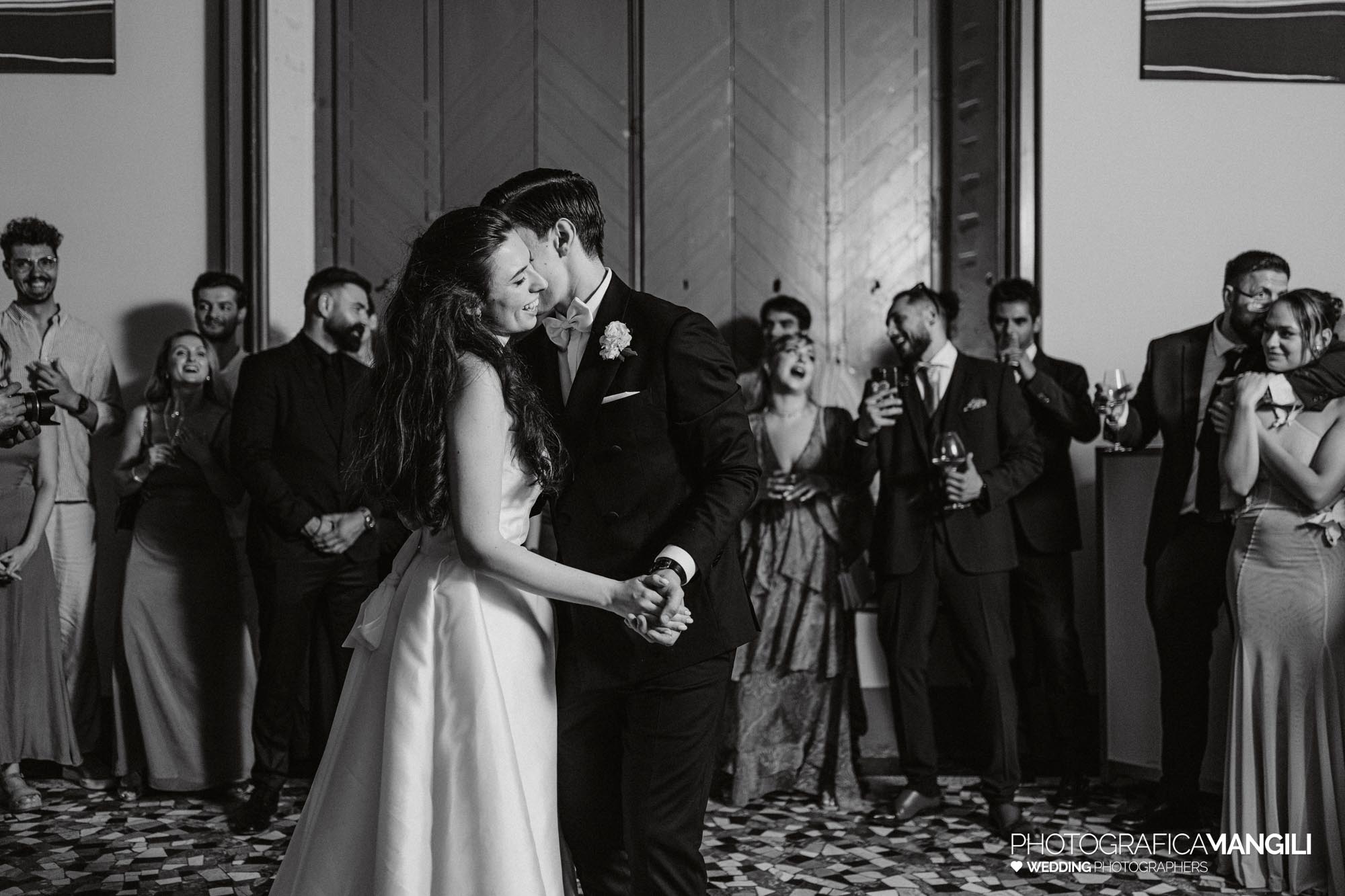 wedding photo villa esengrini montalbano varese lorena sebastian 094 wedding photo villa esengrini montalbano varese lorena sebastian 094