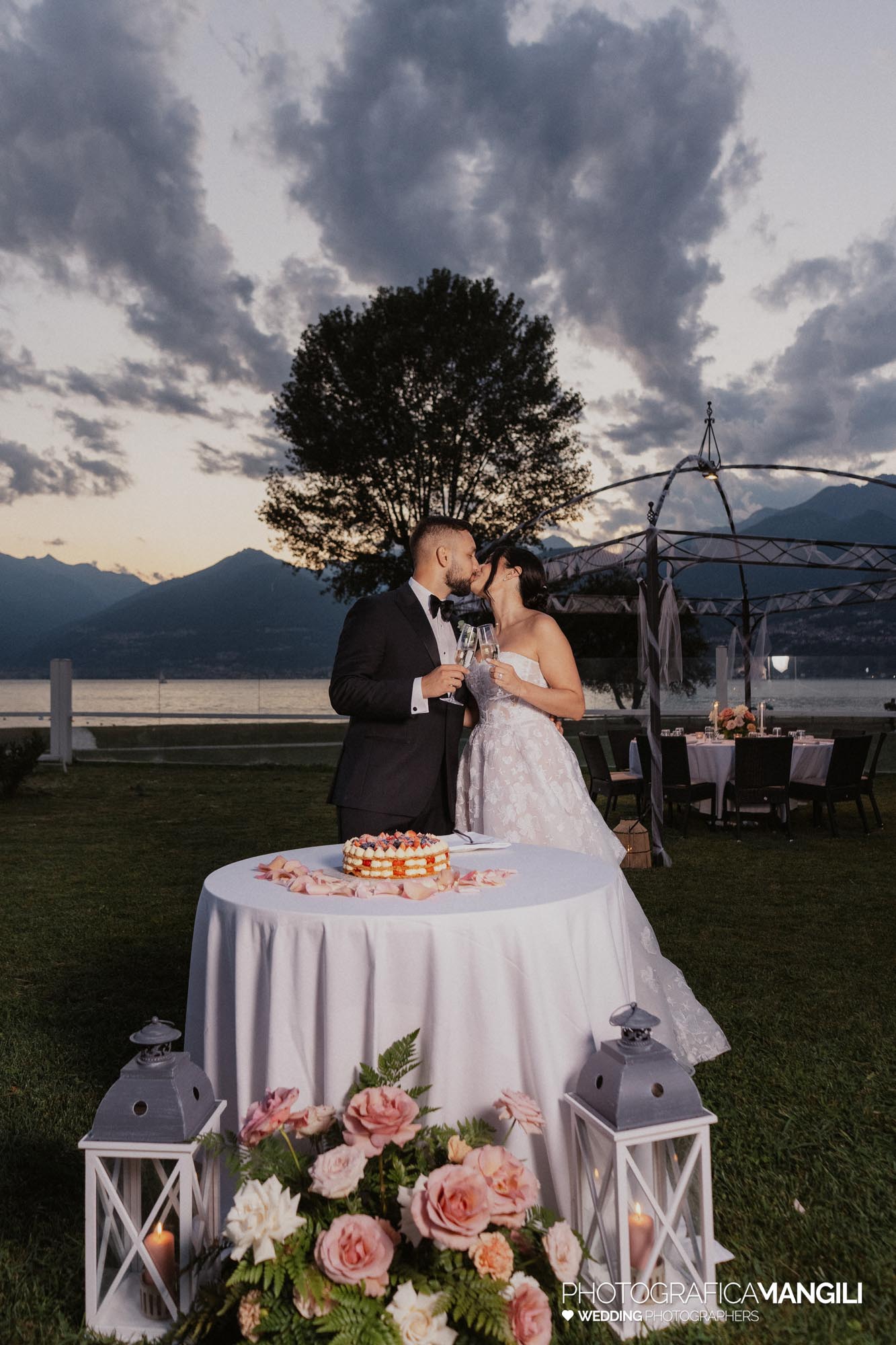 wedding photos villa monastero varenna lake como amaya renzo 109