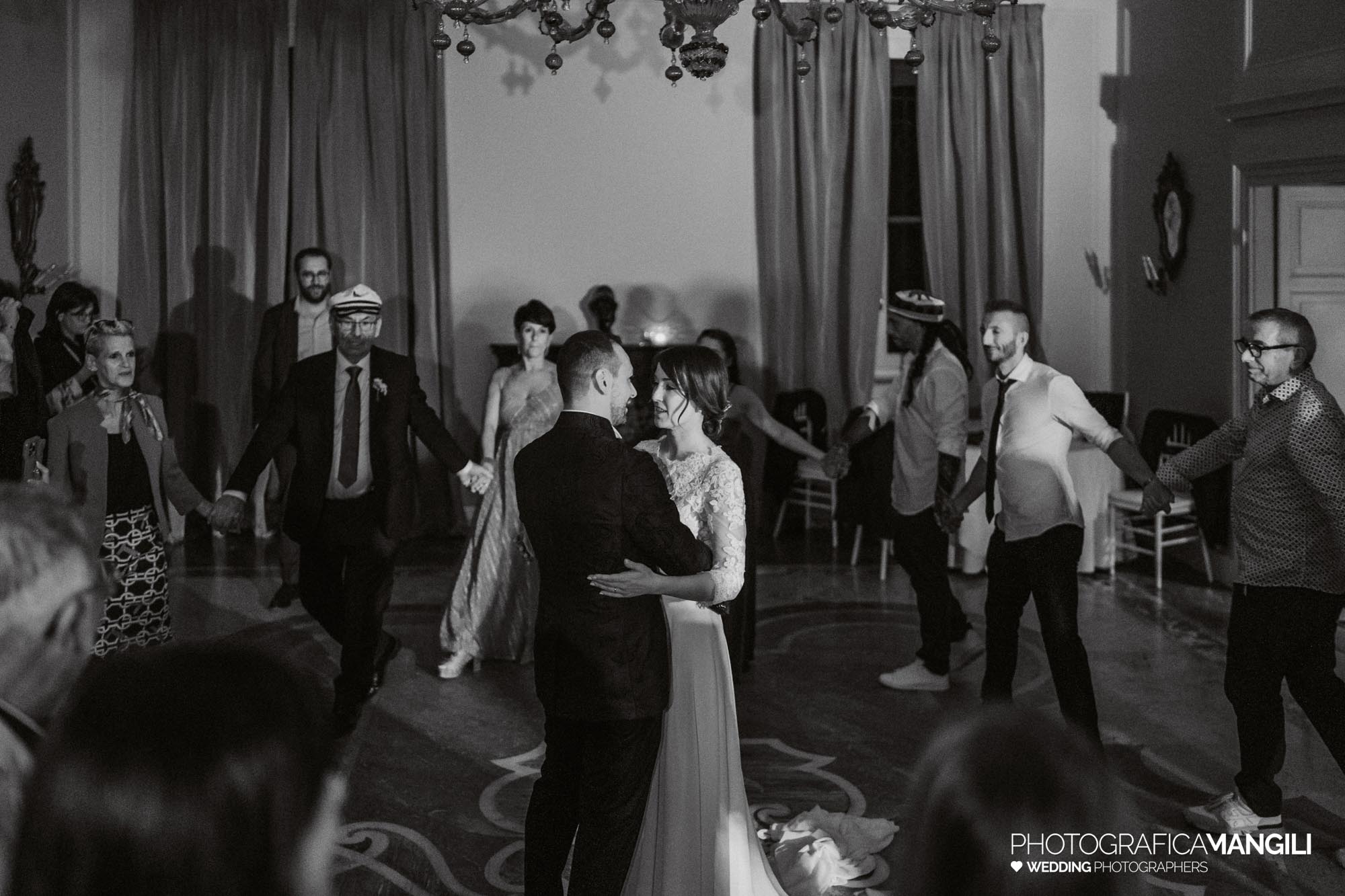 foto matrimonio villa acquaroli carvico bergamo chiara antonio 115 foto matrimonio villa acquaroli carvico bergamo chiara antonio 115