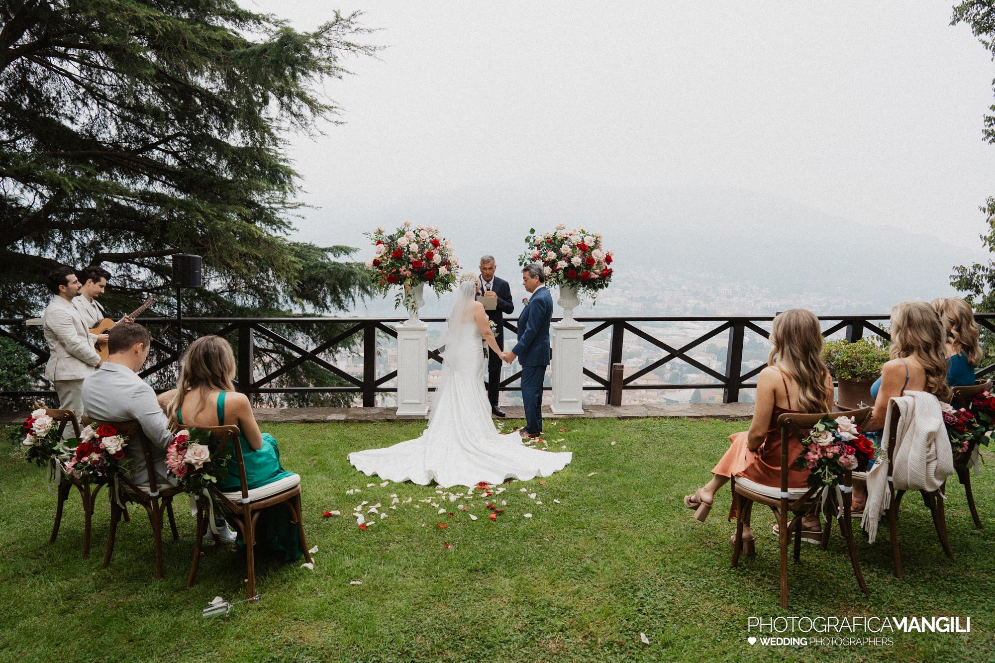 wedding photographer castello di rossino lake como diane james 051
