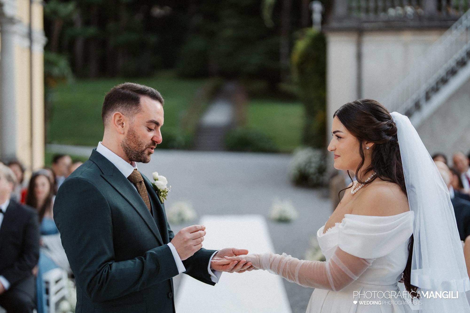 wedding photographer villa aura del lago lake como bernice malcolm 080