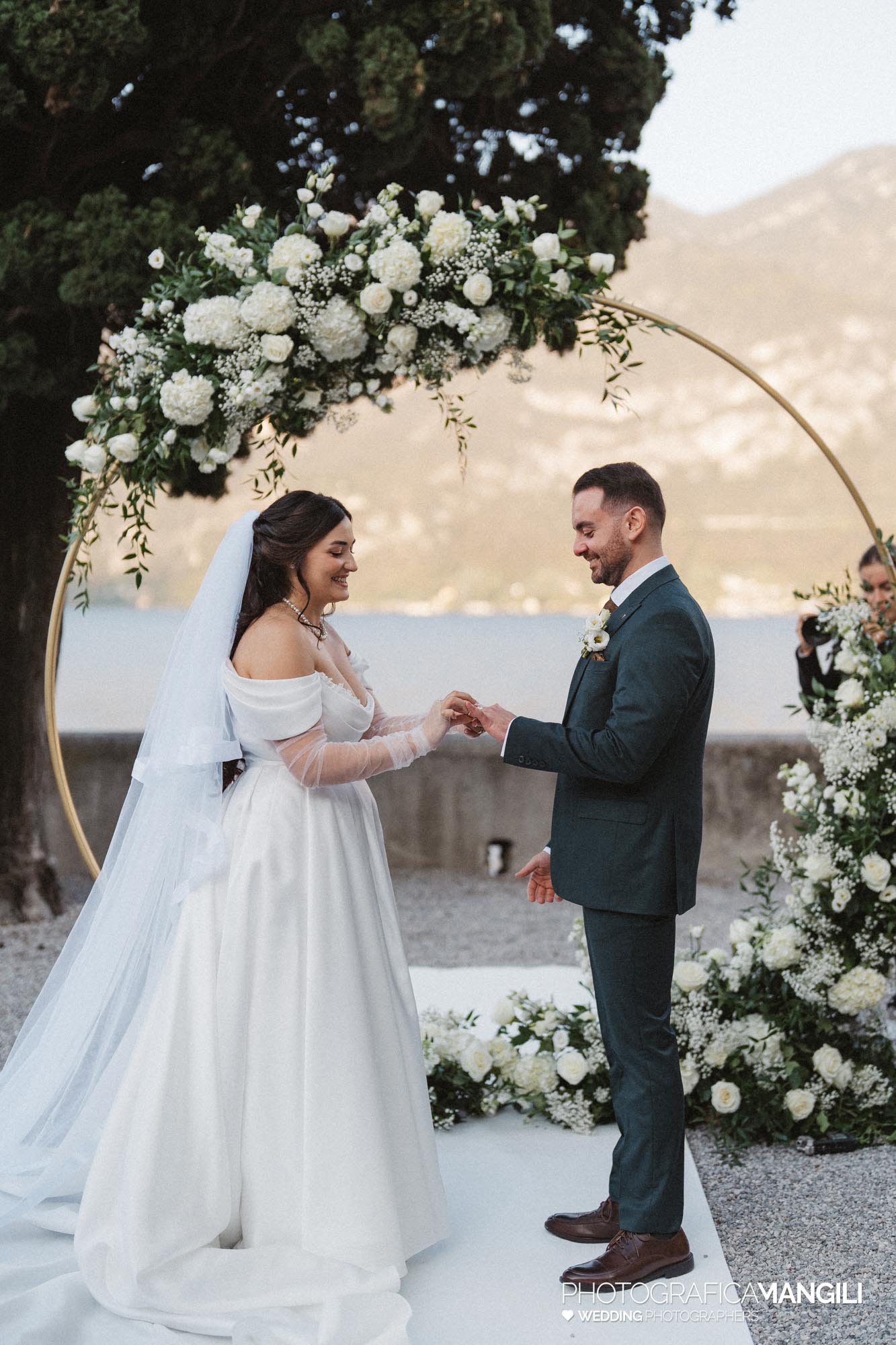 wedding photographer villa aura del lago lake como bernice malcolm 082