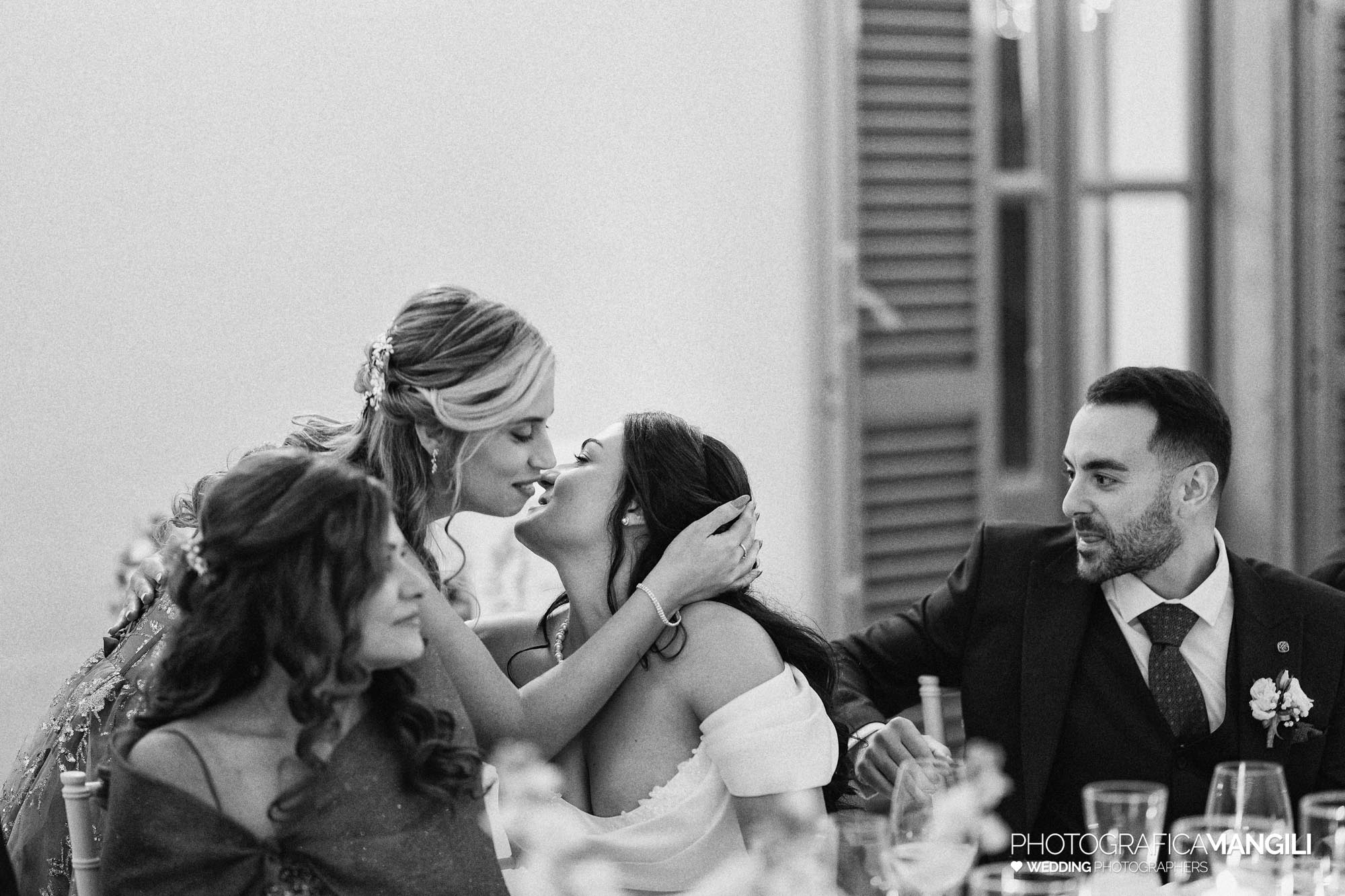 wedding photographer villa aura del lago lake como bernice malcolm 144