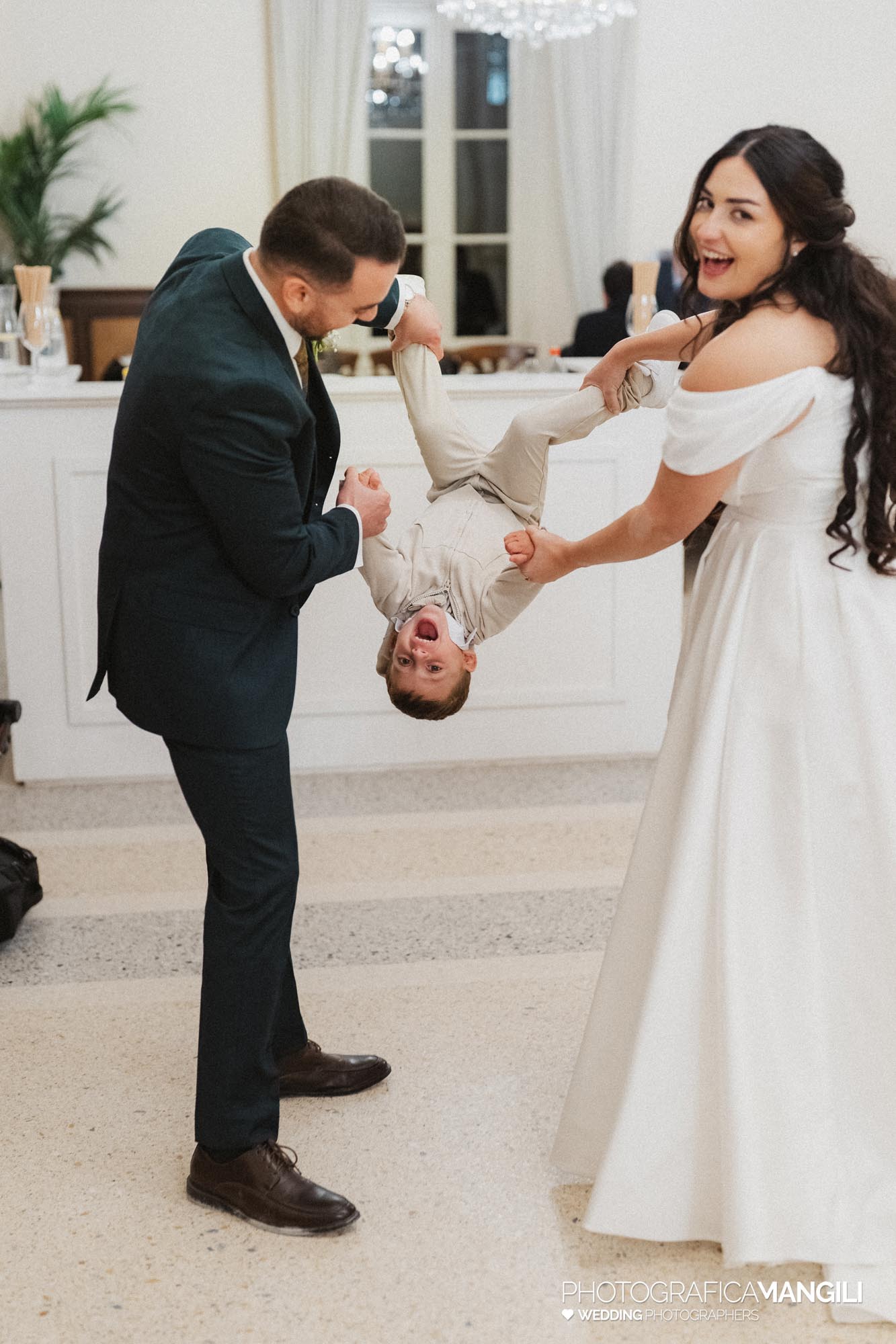 wedding photographer villa aura del lago lake como bernice malcolm 158