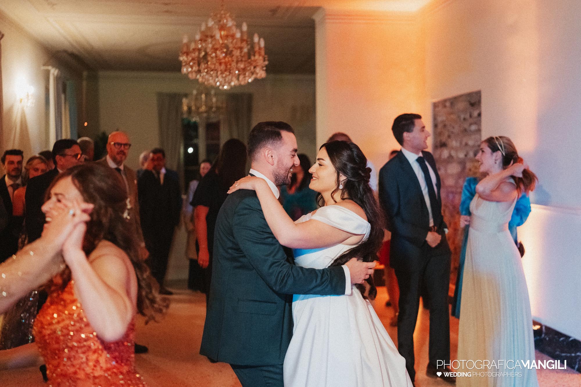 wedding photographer villa aura del lago lake como bernice malcolm 171