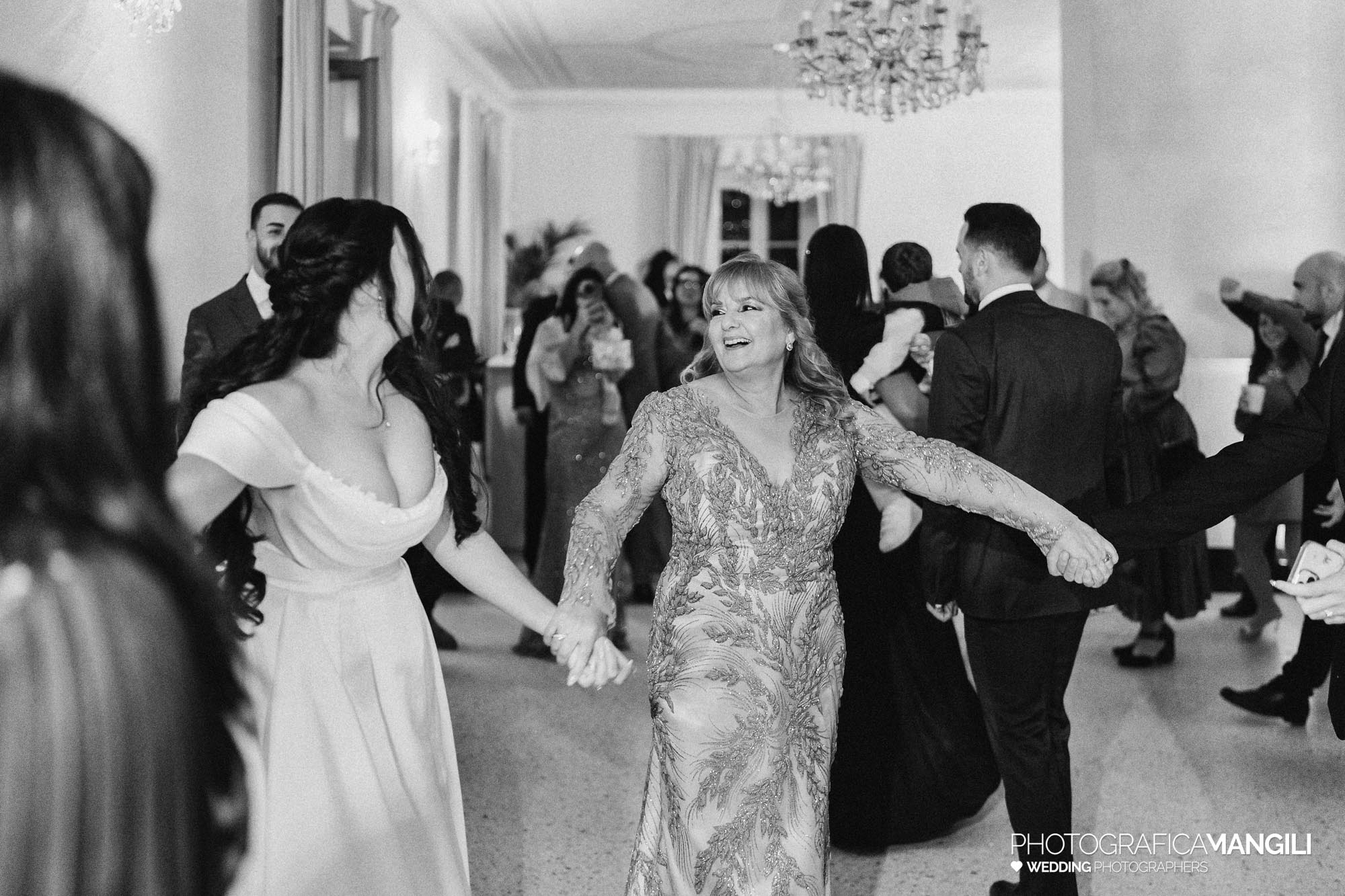 wedding photographer villa aura del lago lake como bernice malcolm 173