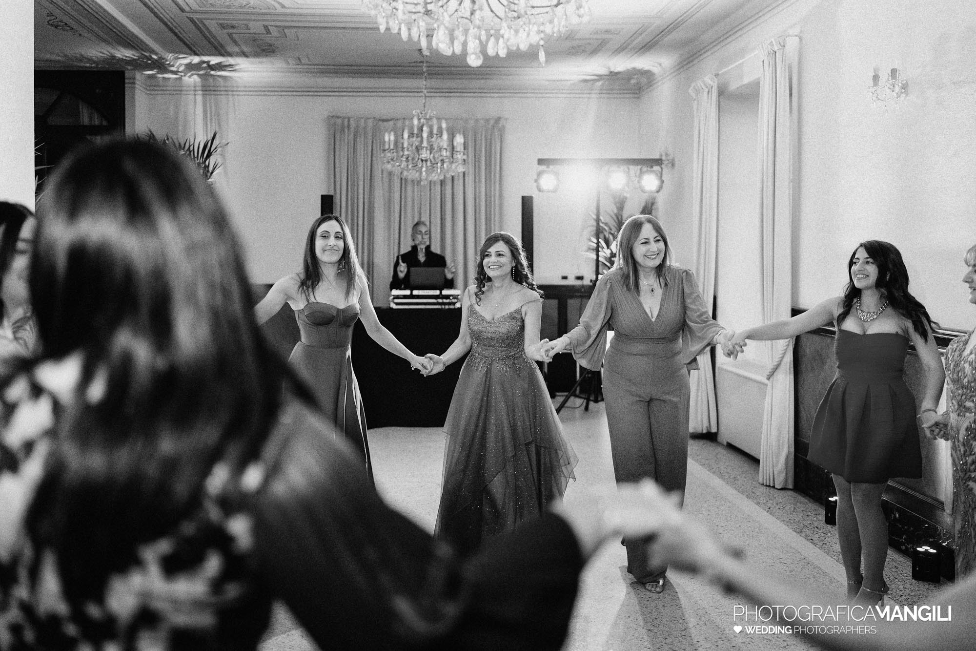 wedding photographer villa aura del lago lake como bernice malcolm 174