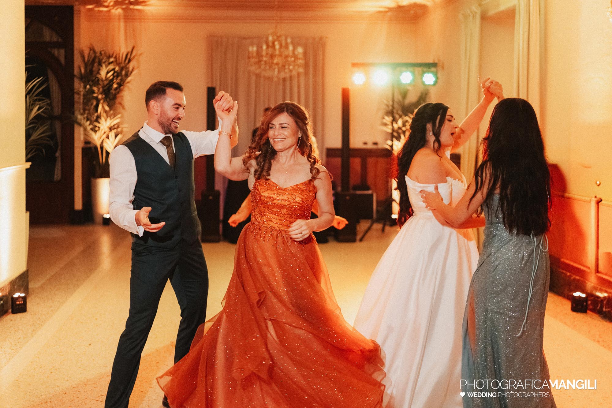 wedding photographer villa aura del lago lake como bernice malcolm 184