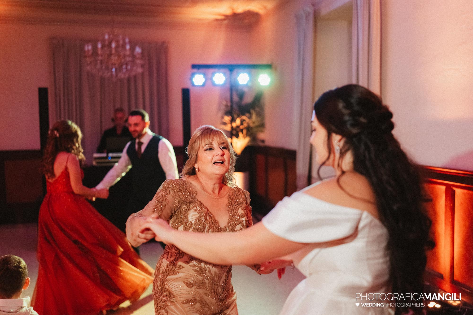 wedding photographer villa aura del lago lake como bernice malcolm 186