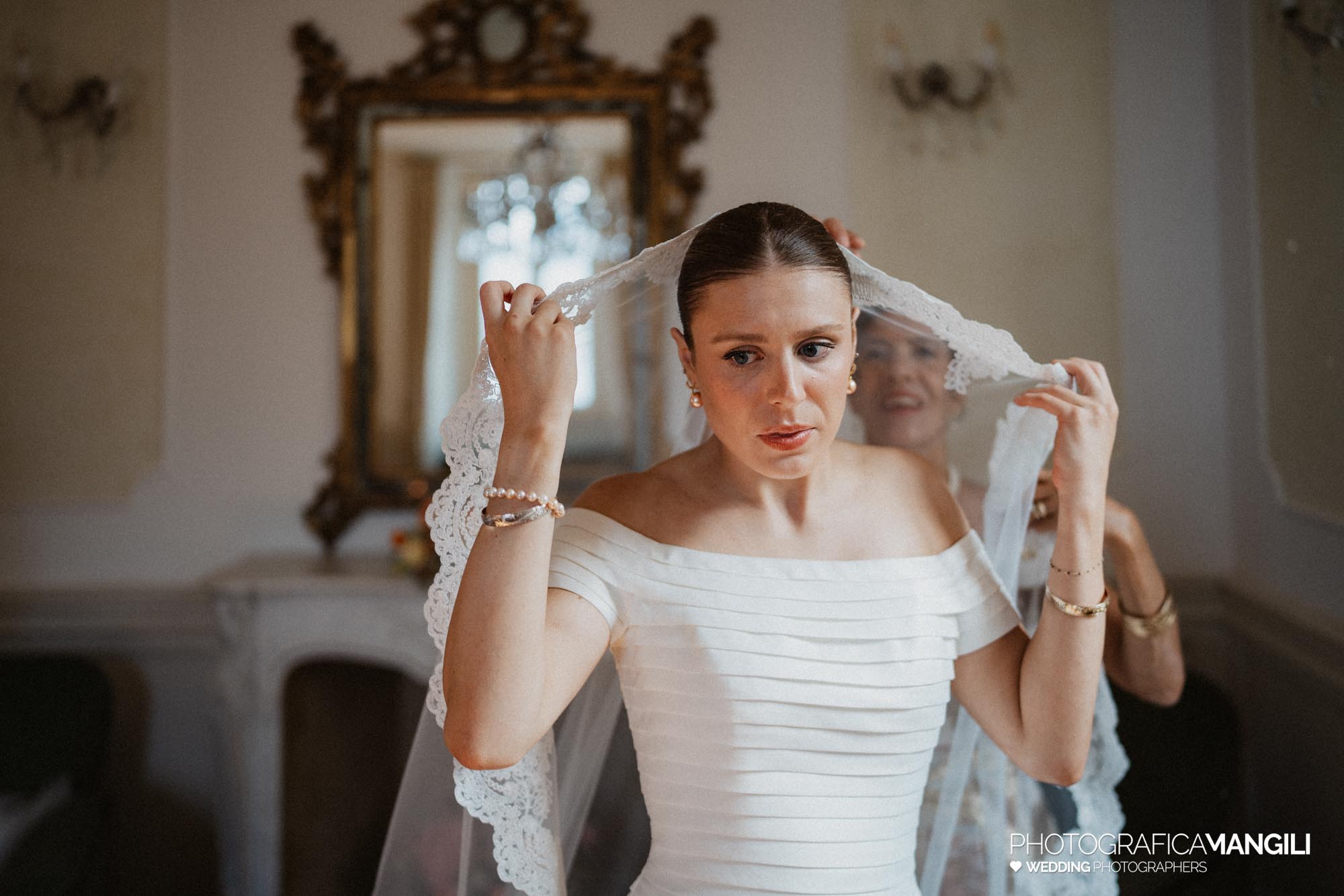 wedding photographeraura del lago lake como sophie neill 031