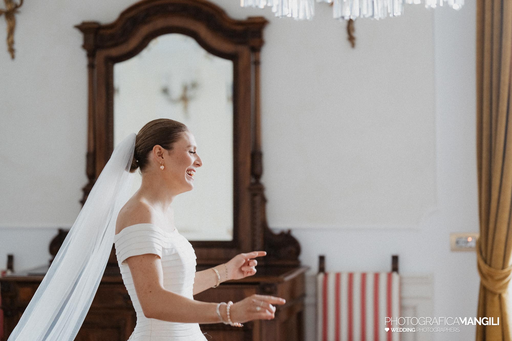 wedding photographeraura del lago lake como sophie neill 044