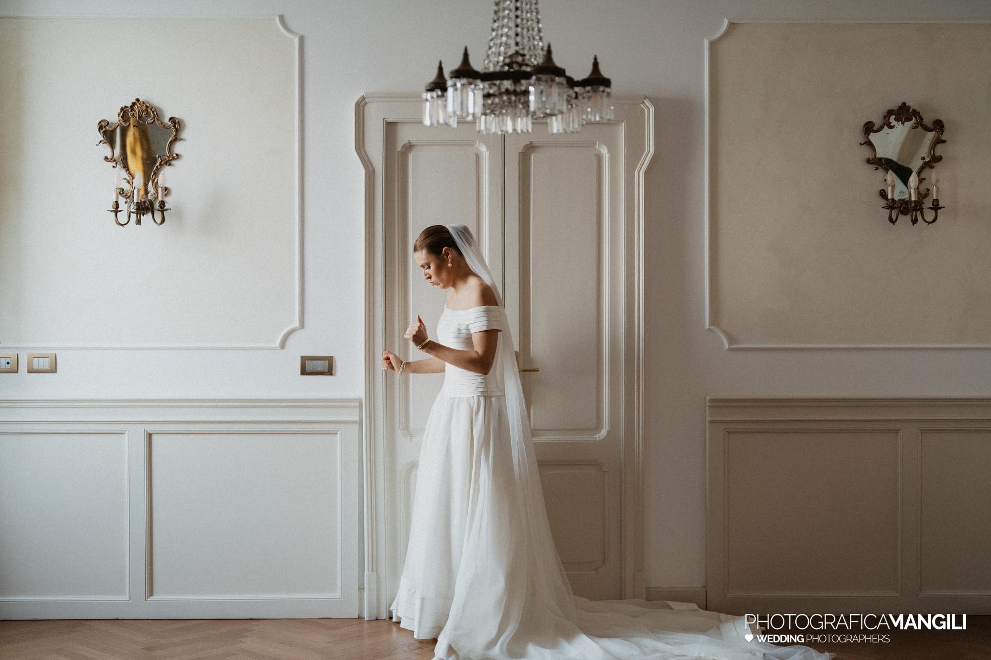 wedding photographeraura del lago lake como sophie neill 050